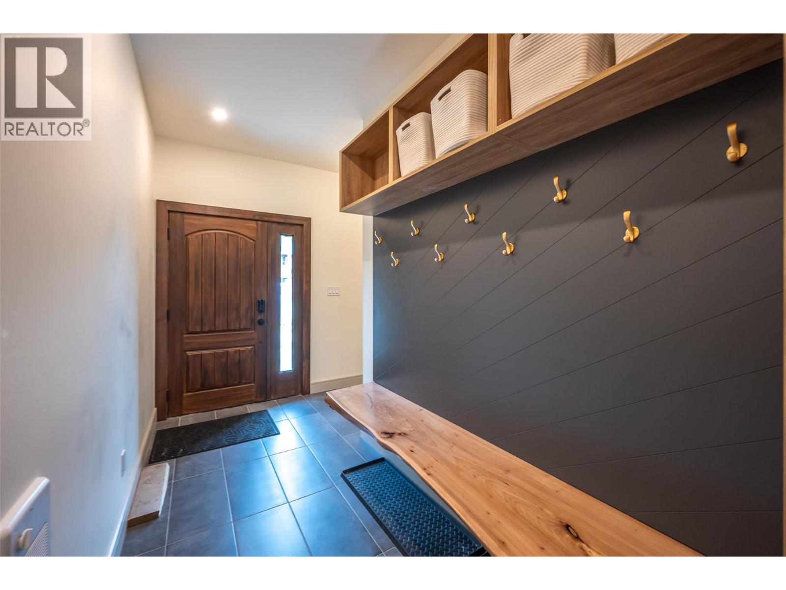 SL1 144 CLEARVIEW Crescent, Penticton