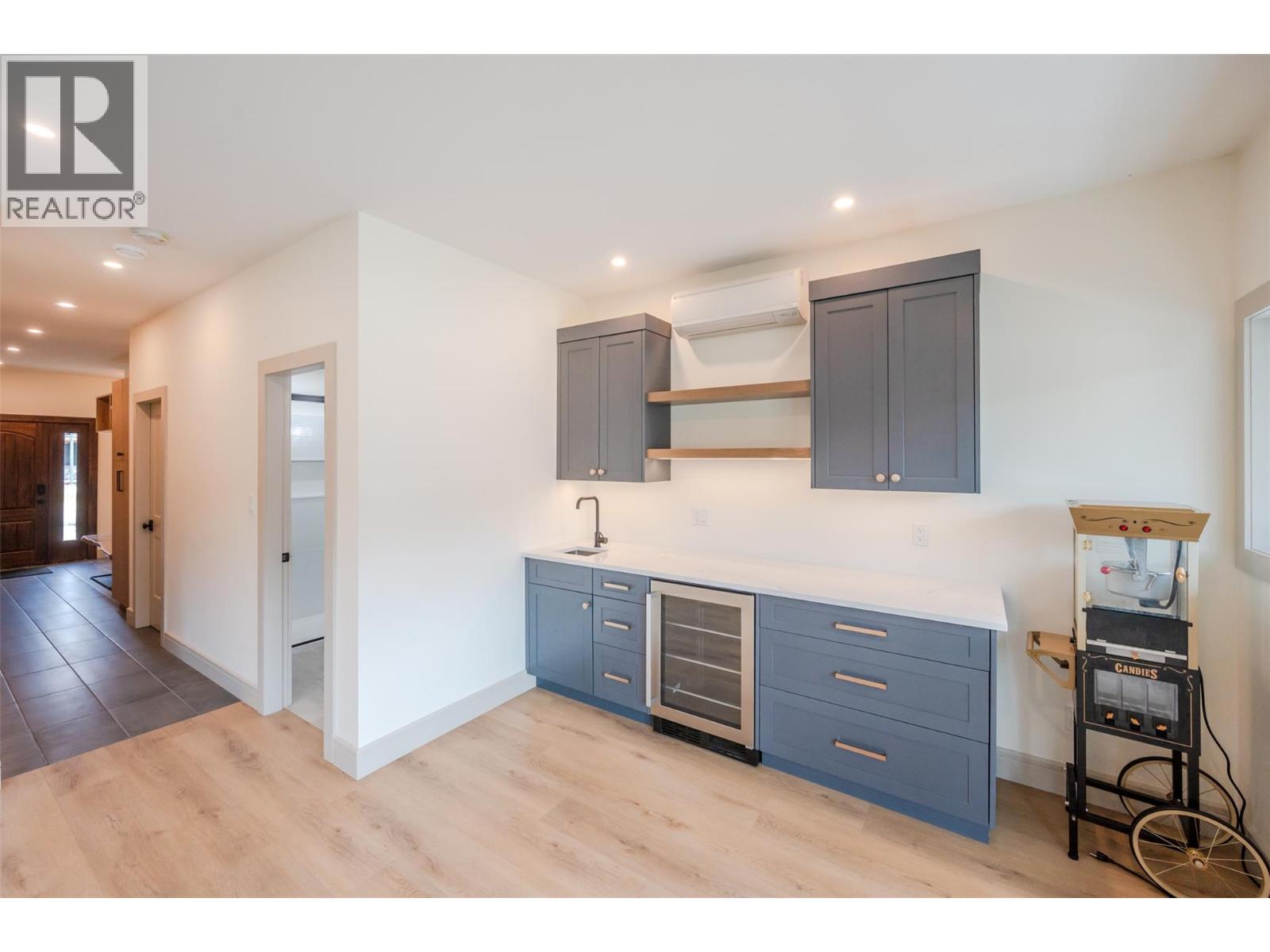 SL1 144 CLEARVIEW Crescent, Penticton