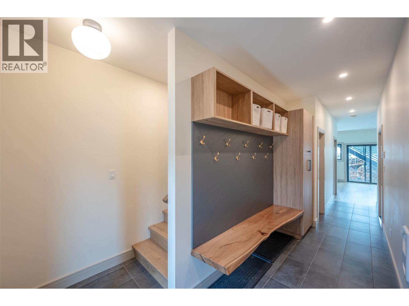 SL1 144 CLEARVIEW Crescent, Penticton