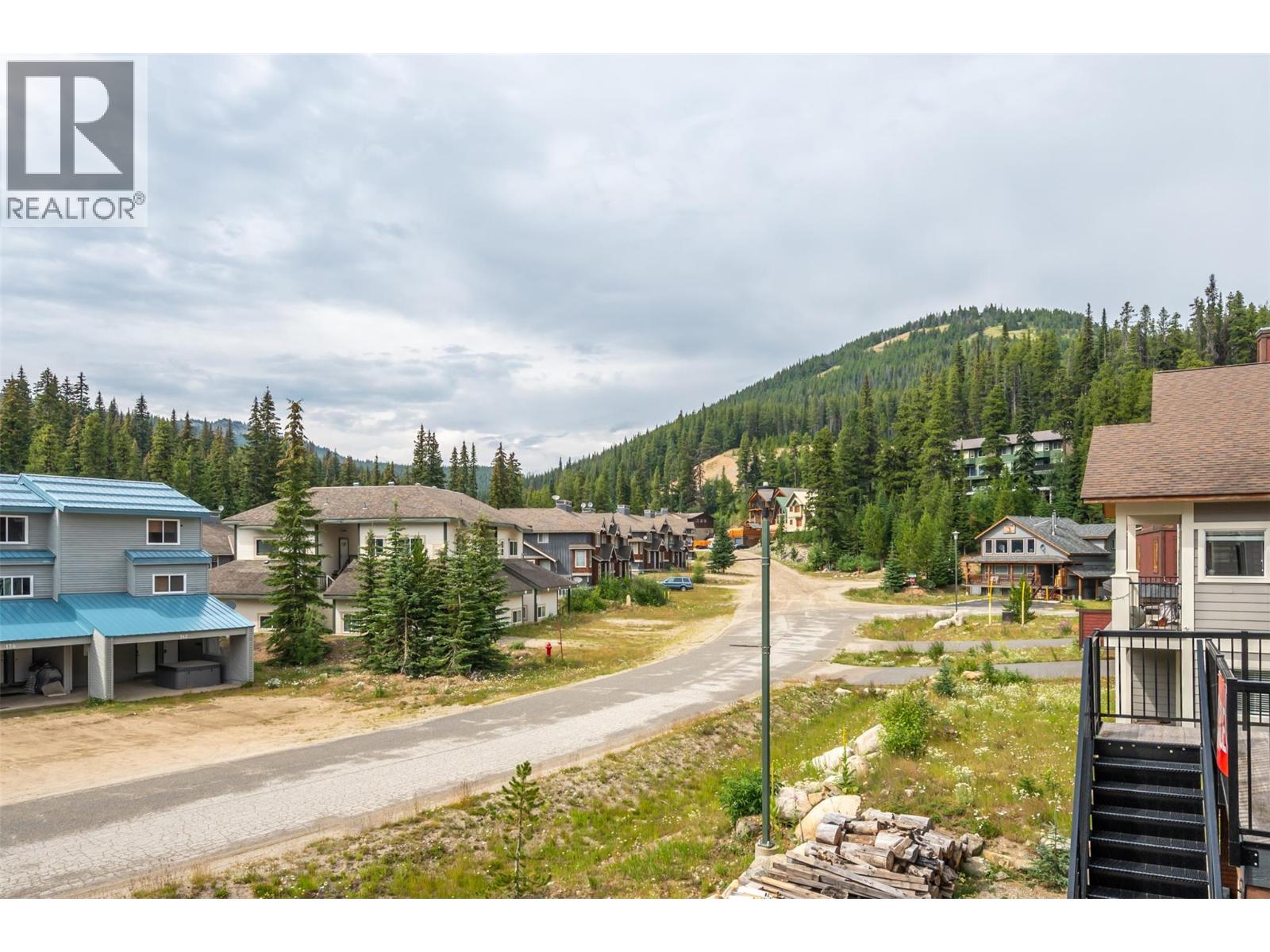 SL1 144 CLEARVIEW Crescent, Penticton