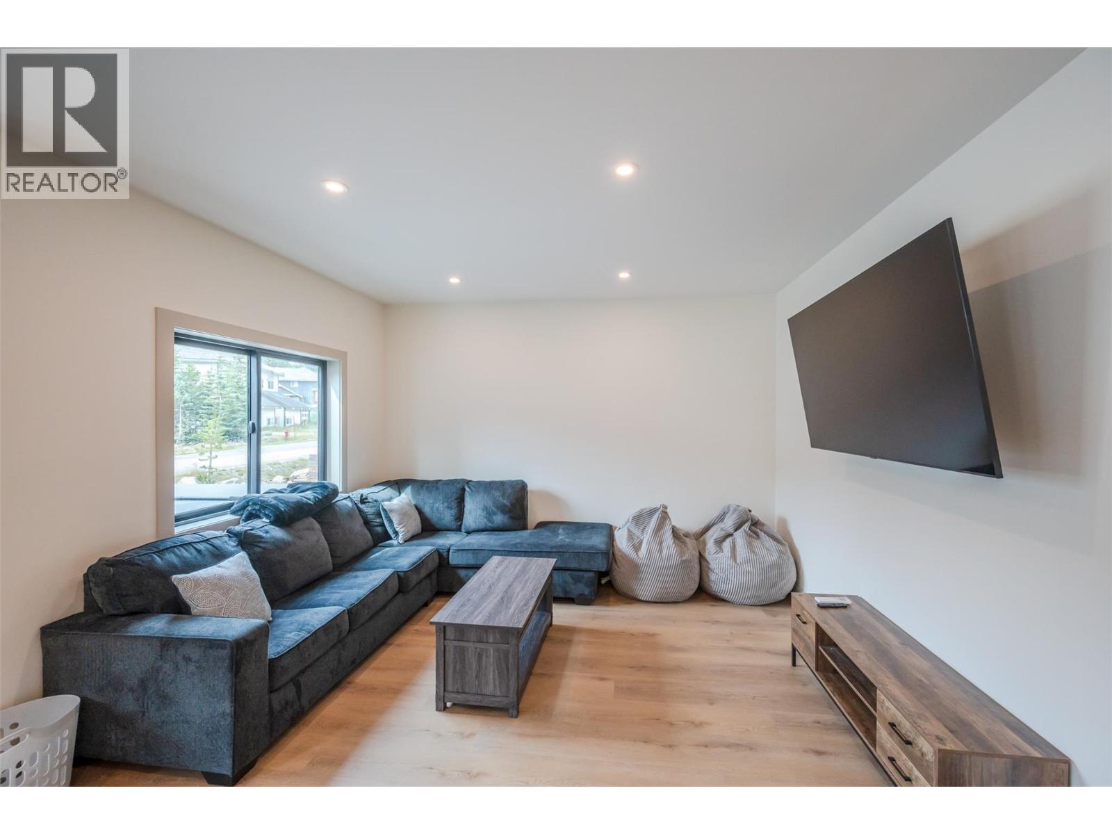 SL1 144 CLEARVIEW Crescent, Penticton