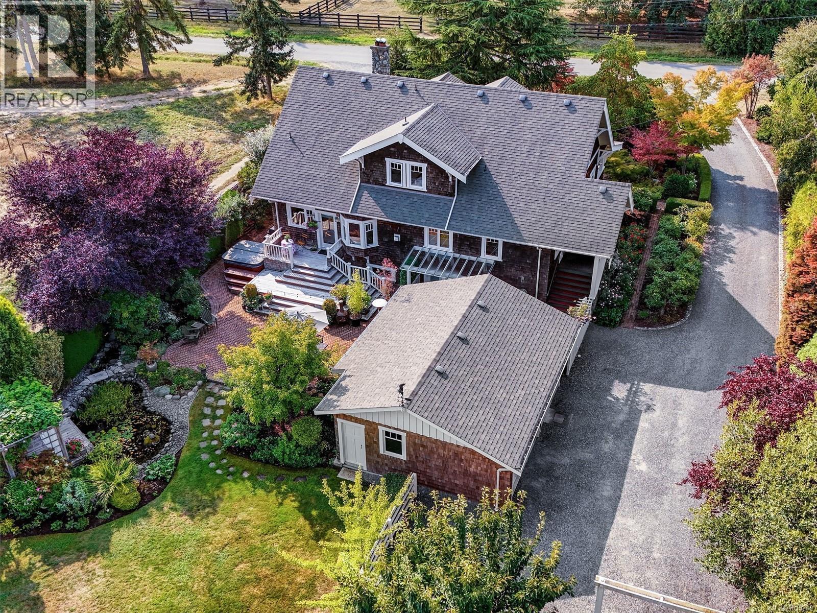 1974 Hovey Rd, Central Saanich