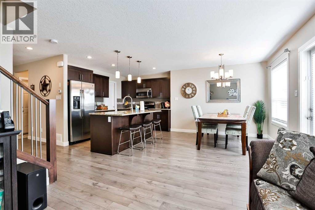 Single Family House for Sale in  Mt Sundance Landing W Sunridge Lethbridge 