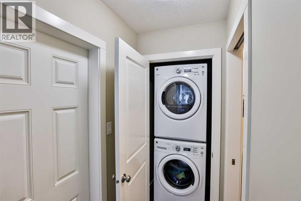 Single Family House for Sale in  Mt Sundance Landing W Sunridge Lethbridge 