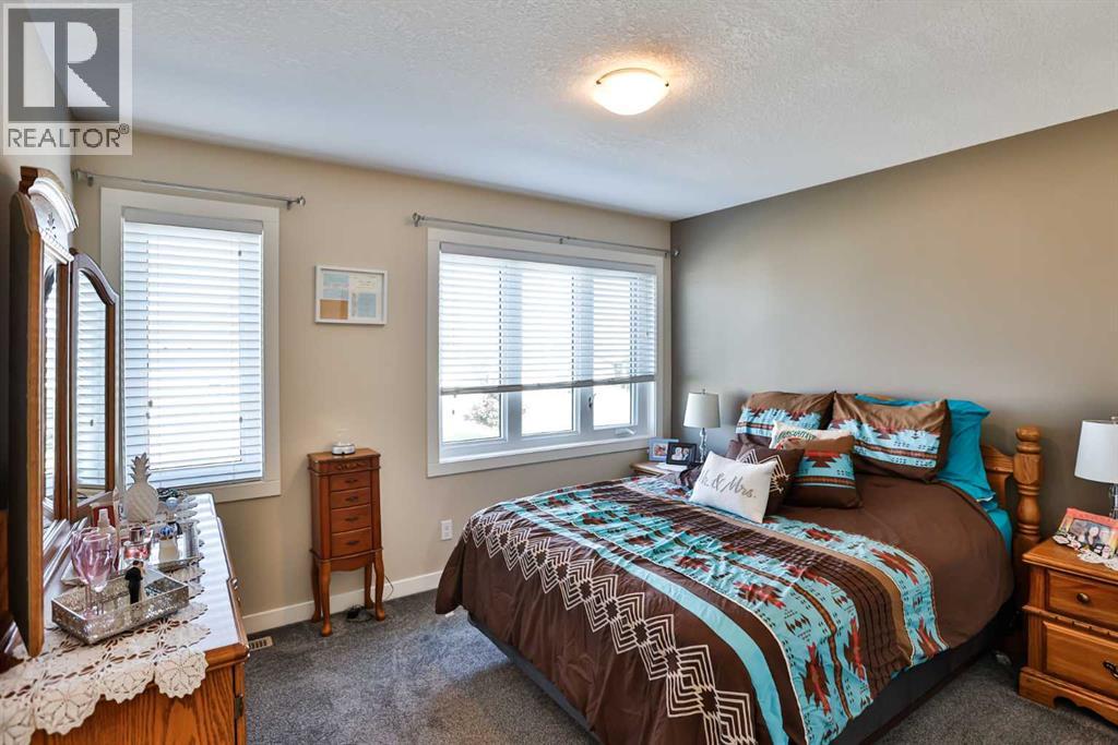 Single Family House for Sale in  Mt Sundance Landing W Sunridge Lethbridge 