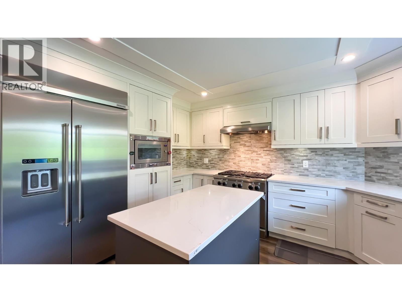 12220 PHOENIX DRIVE, Richmond