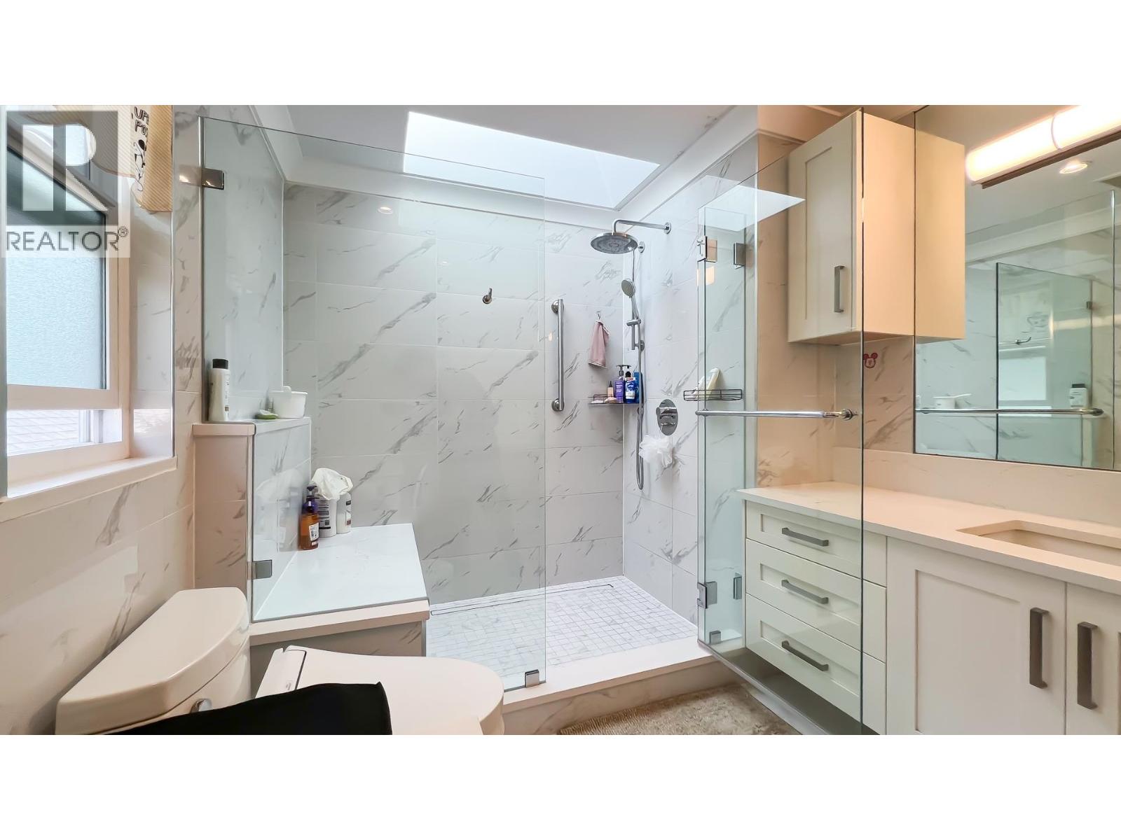 12220 PHOENIX DRIVE, Richmond