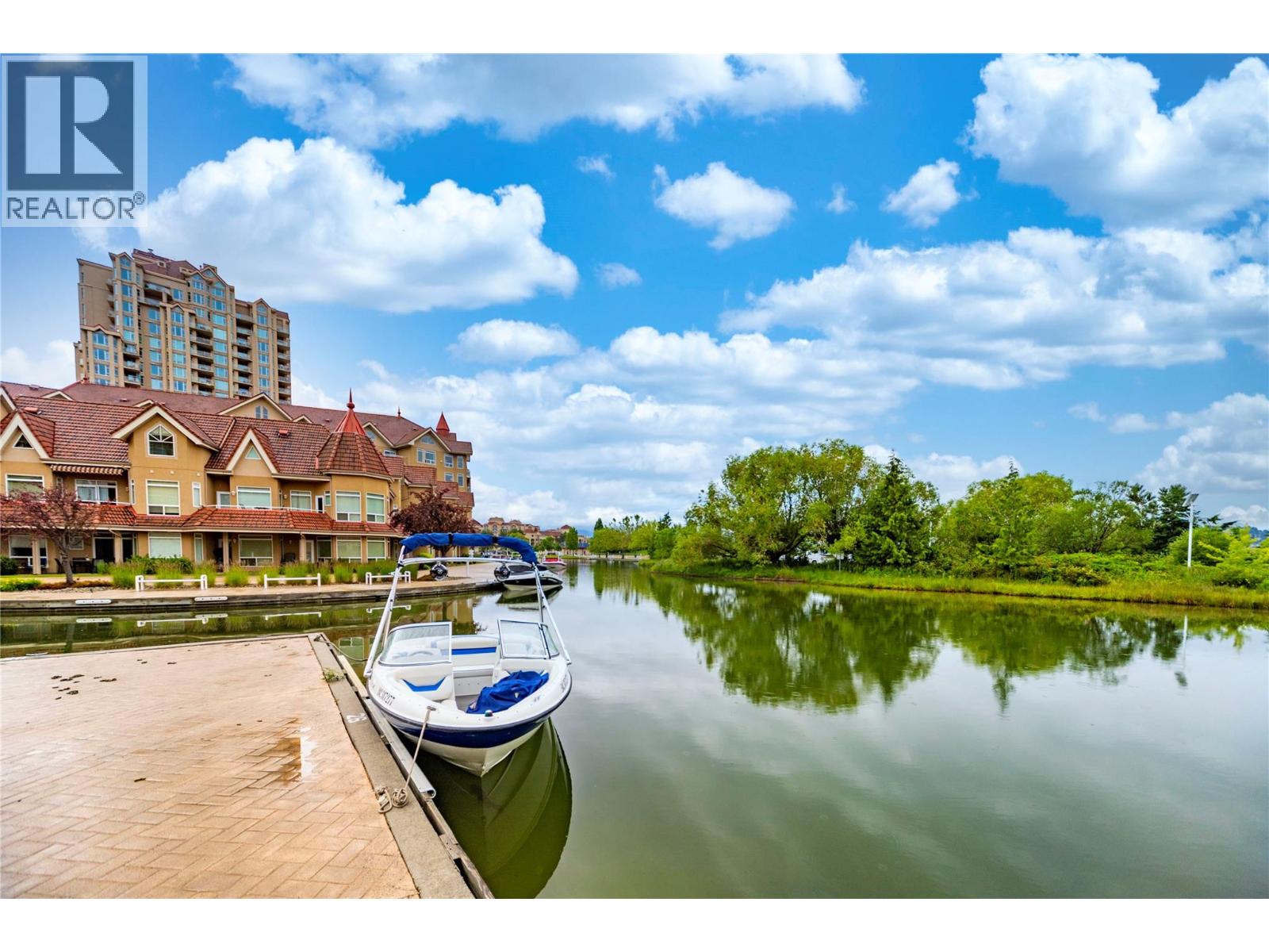 310 1088 Sunset Drive, Kelowna