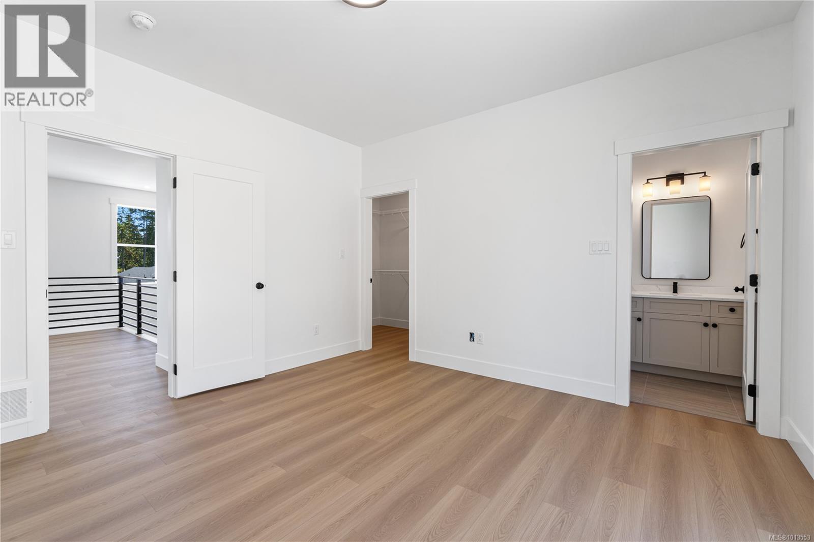 702 Stringer Way, Ladysmith