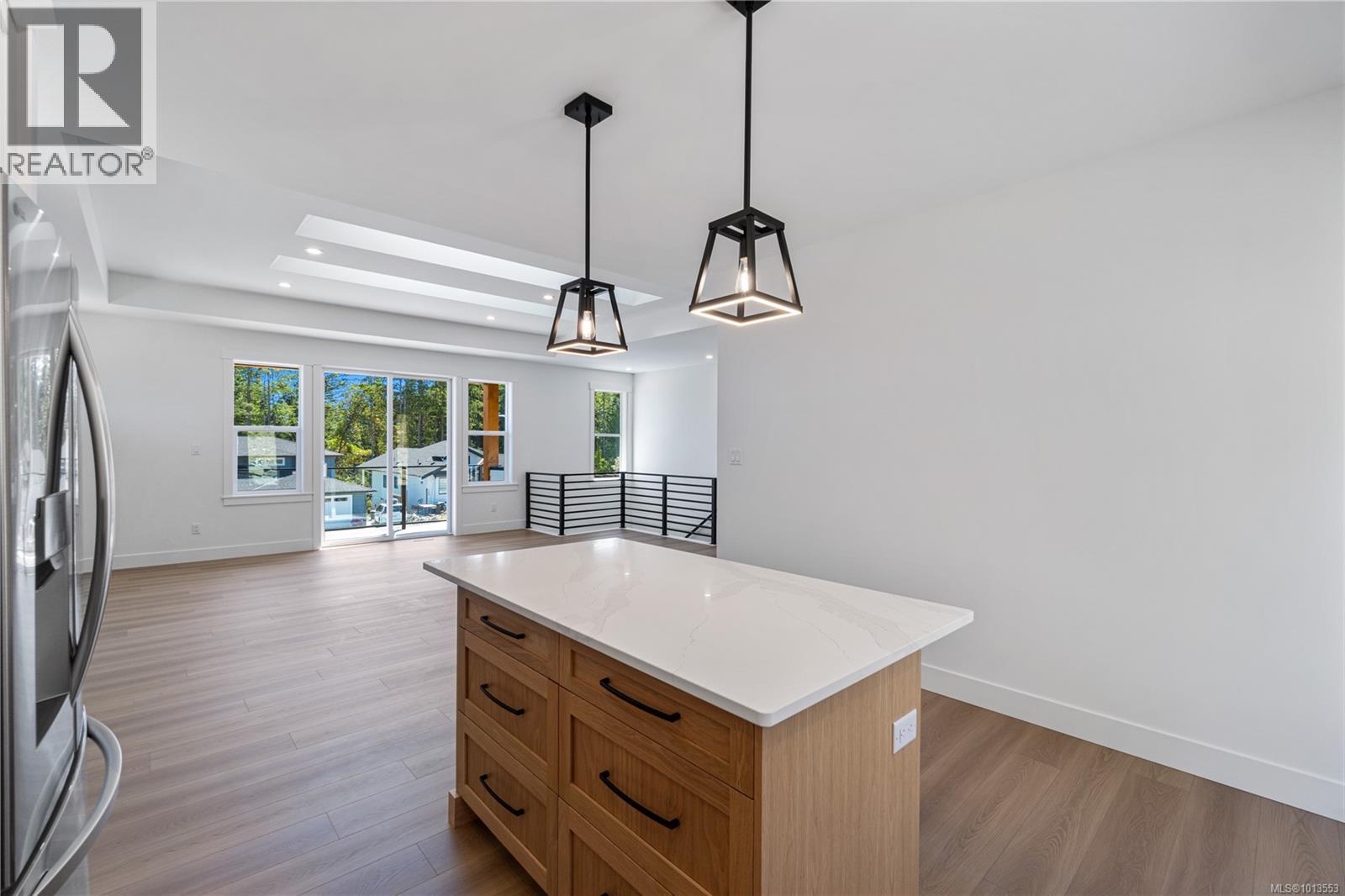 702 Stringer Way, Ladysmith