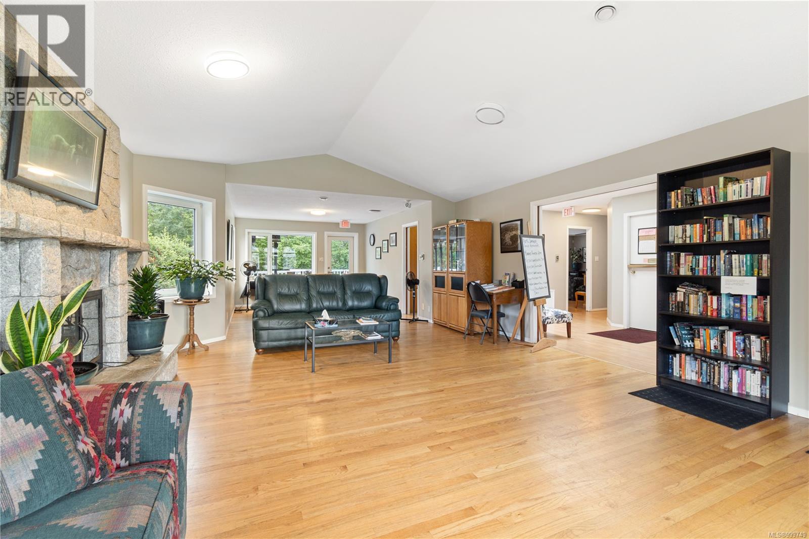 2139 Nimpkish Lake Way, Nanaimo