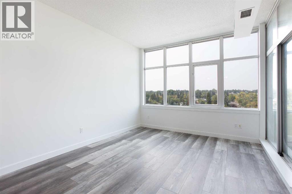 Single Family House for Sale in   Lake Fraser Drive SE Lake Bonavista Calgary 