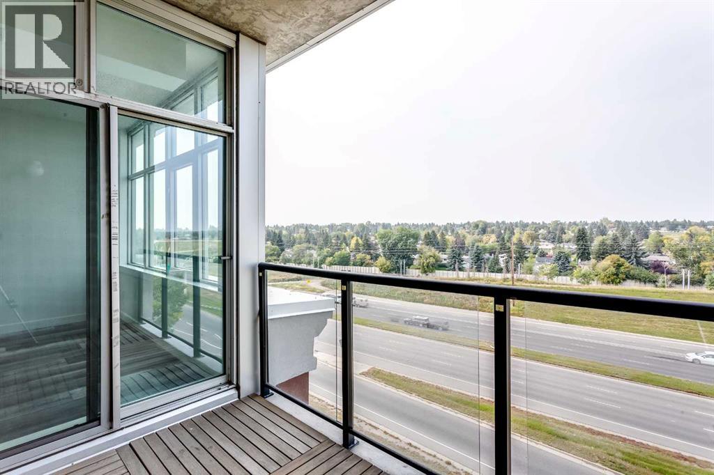 Single Family House for Sale in   Lake Fraser Drive SE Lake Bonavista Calgary 