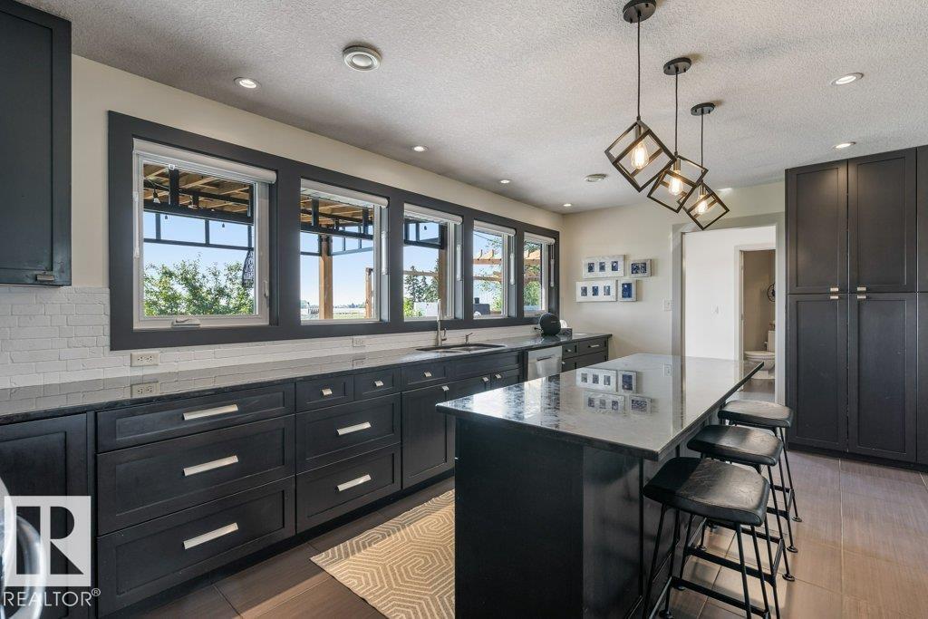 25421 TWP ROAD 554, Rural Sturgeon County