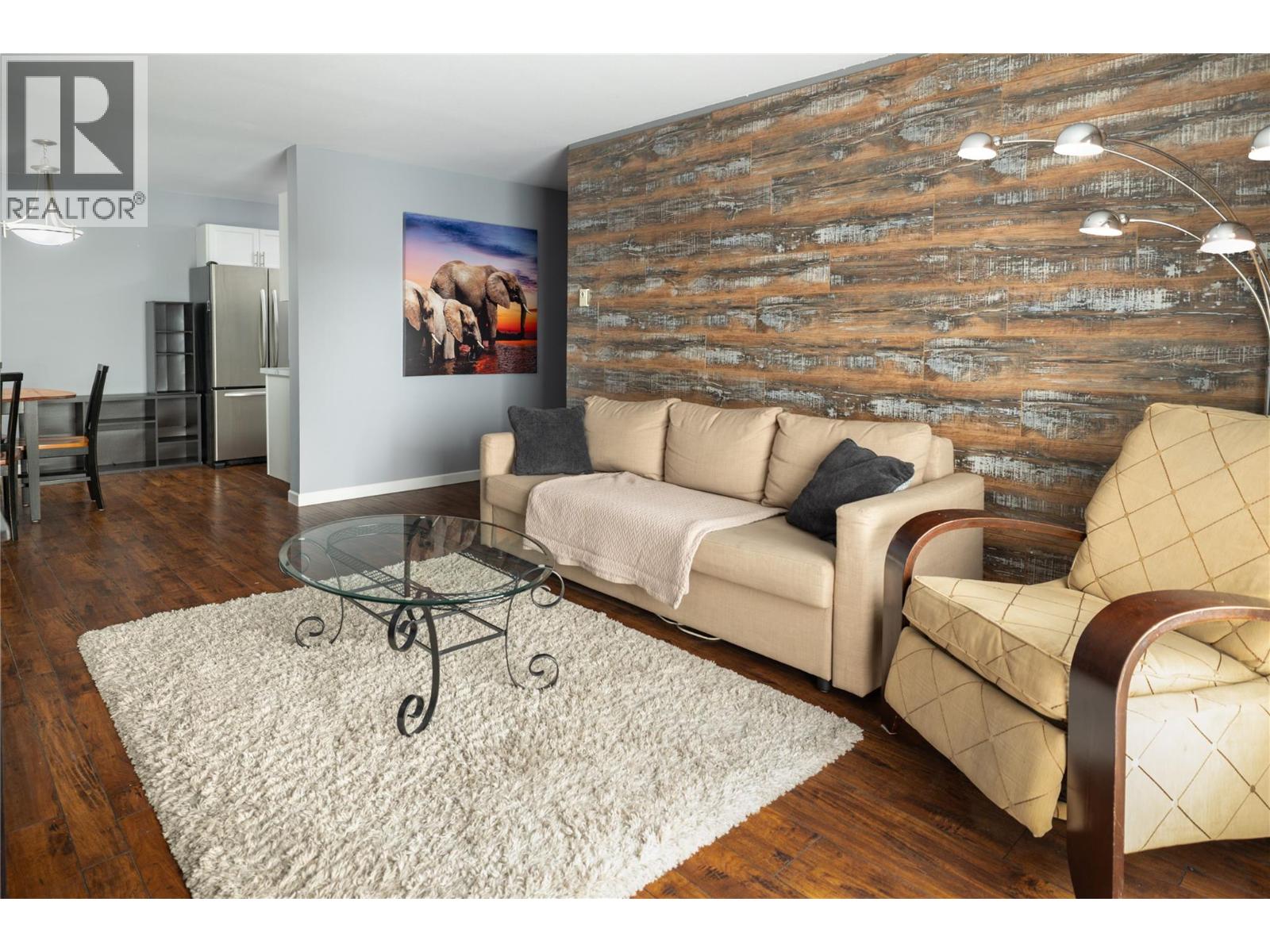 404 3155 DeMontreuil Court, Kelowna