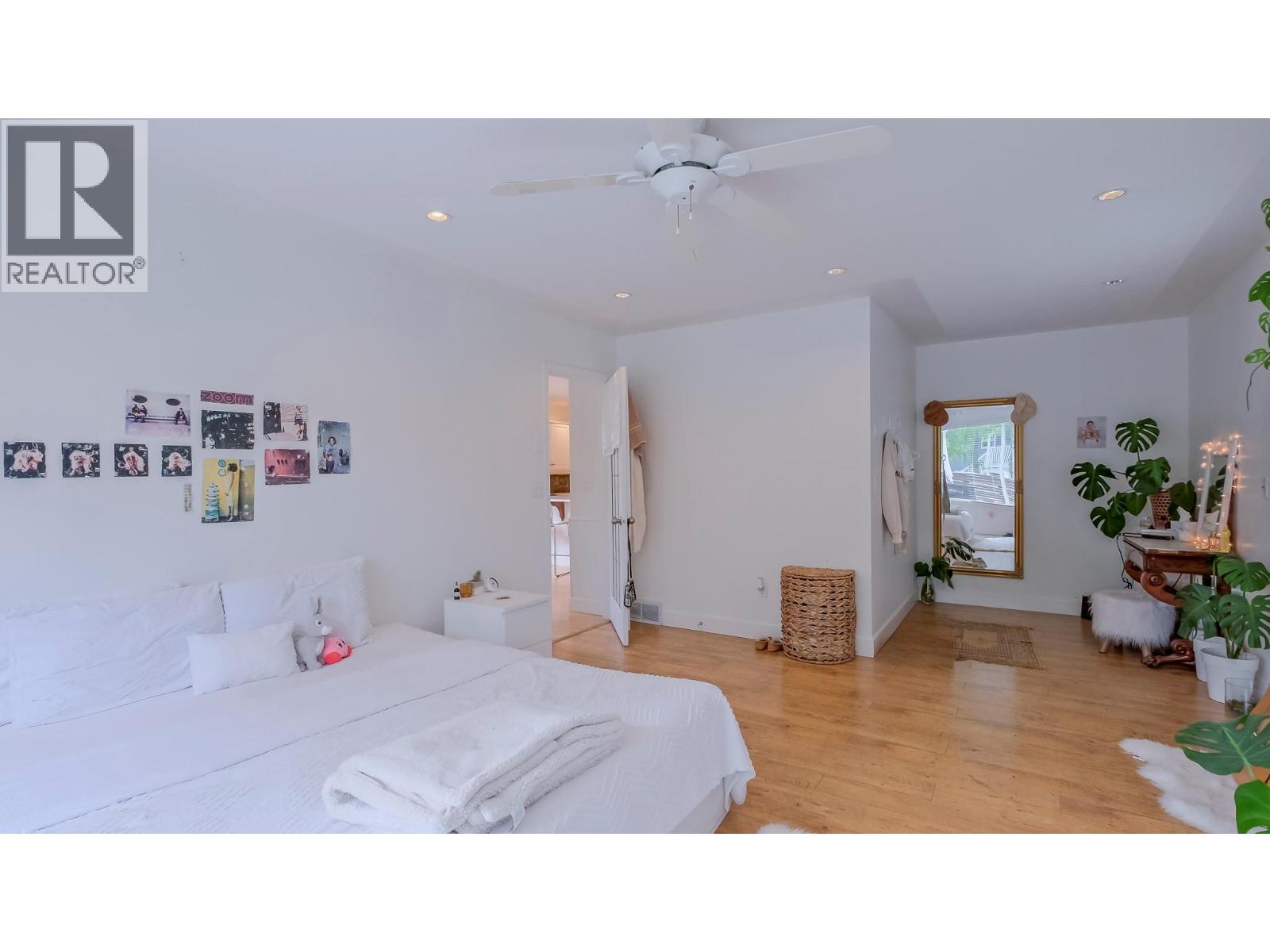  633 Glenwood Avenue, Kelowna