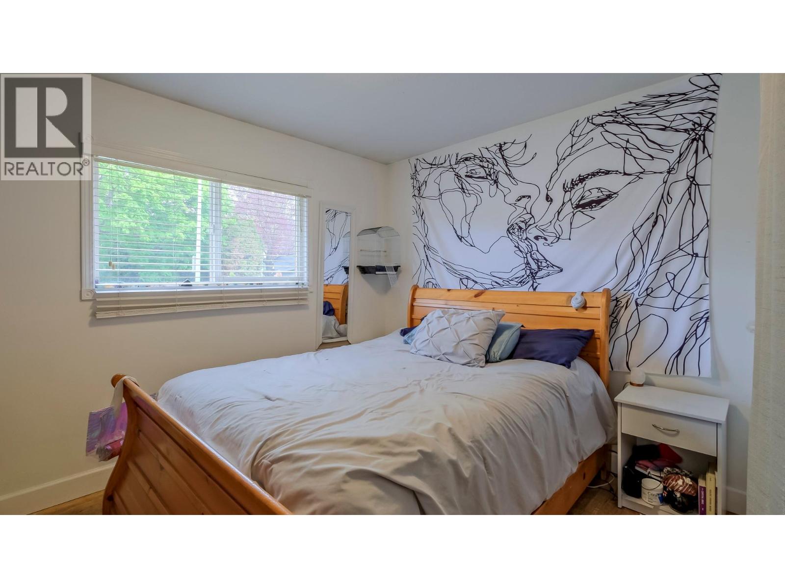  633 Glenwood Avenue, Kelowna