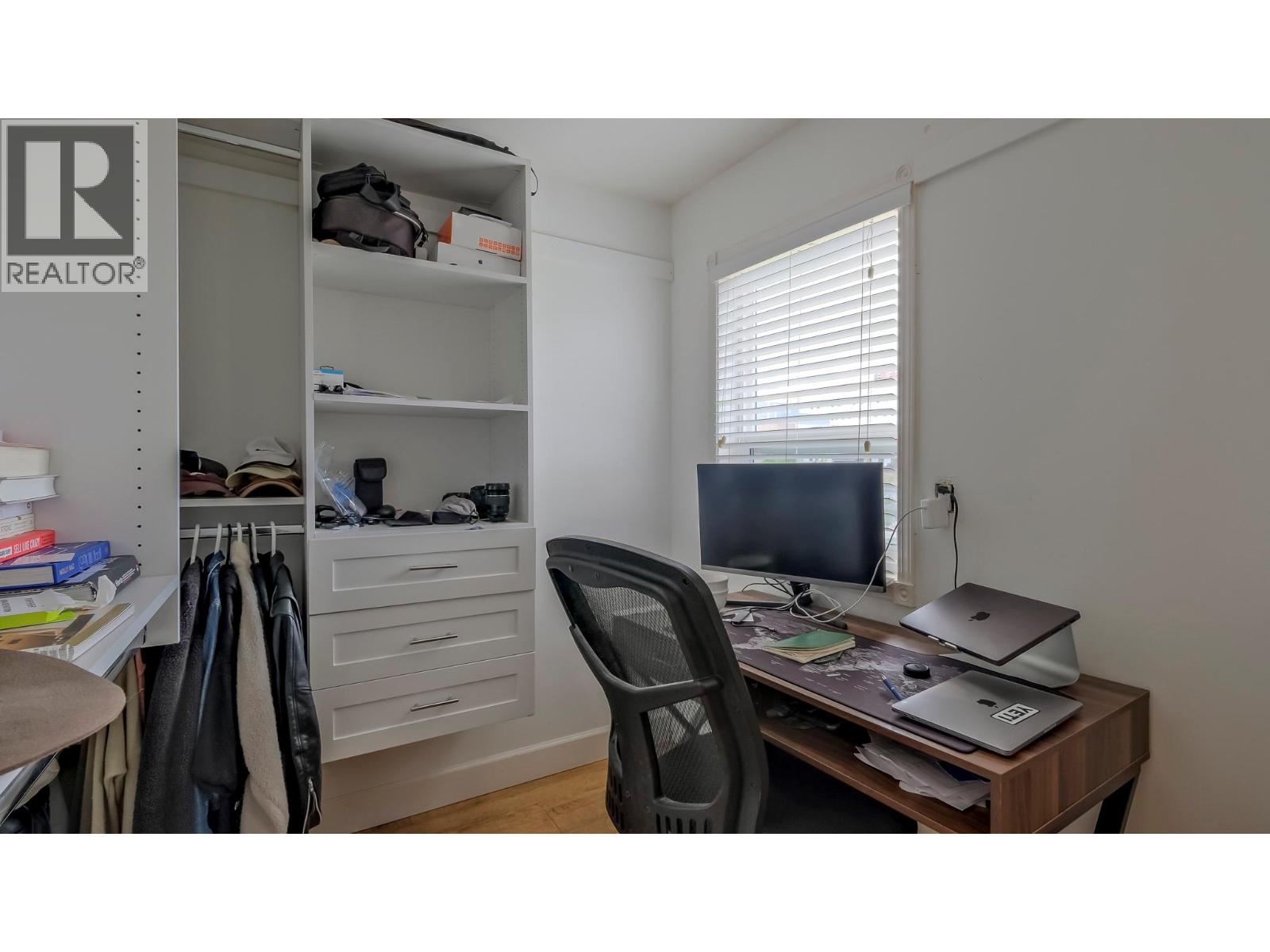  633 Glenwood Avenue, Kelowna