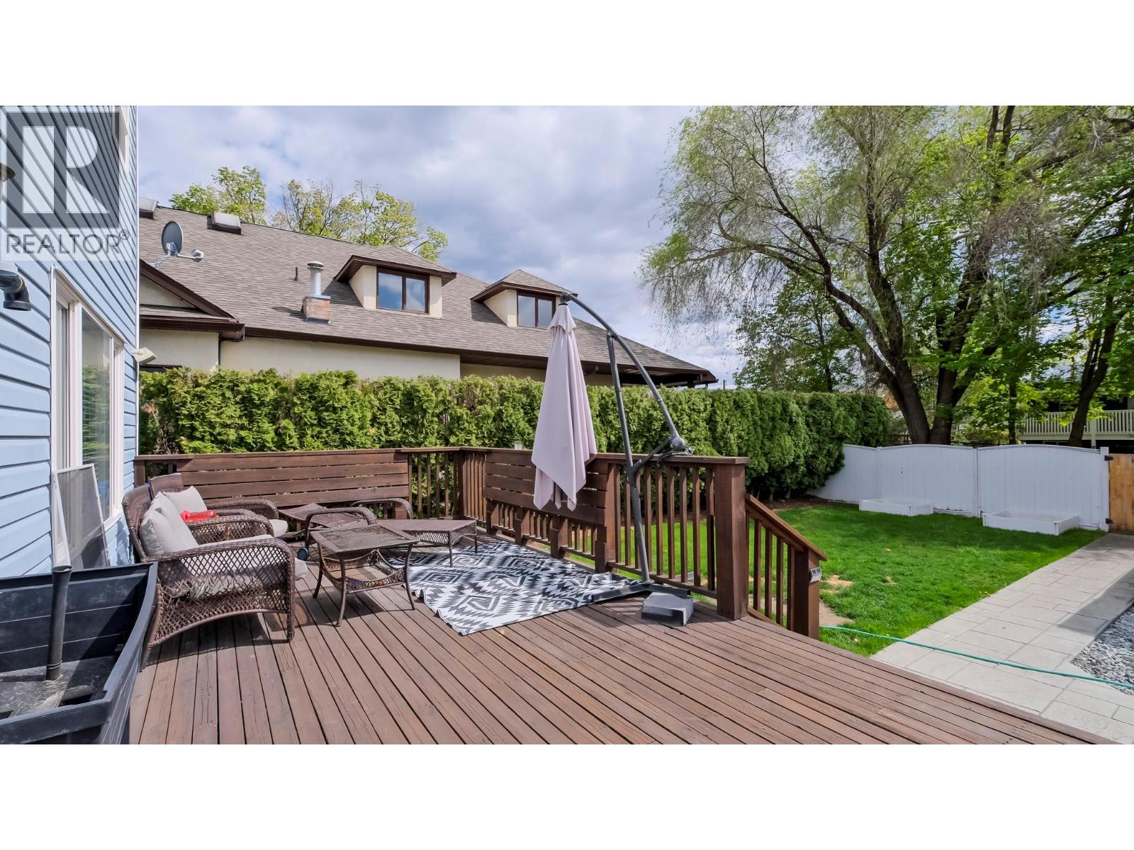  633 Glenwood Avenue, Kelowna