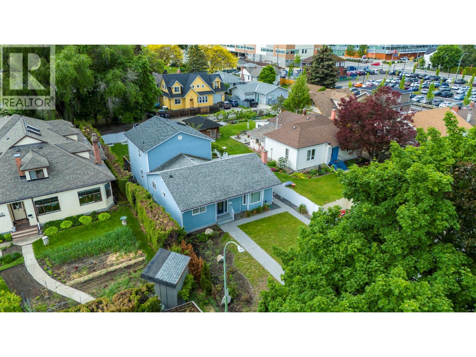  633 Glenwood Avenue, Kelowna