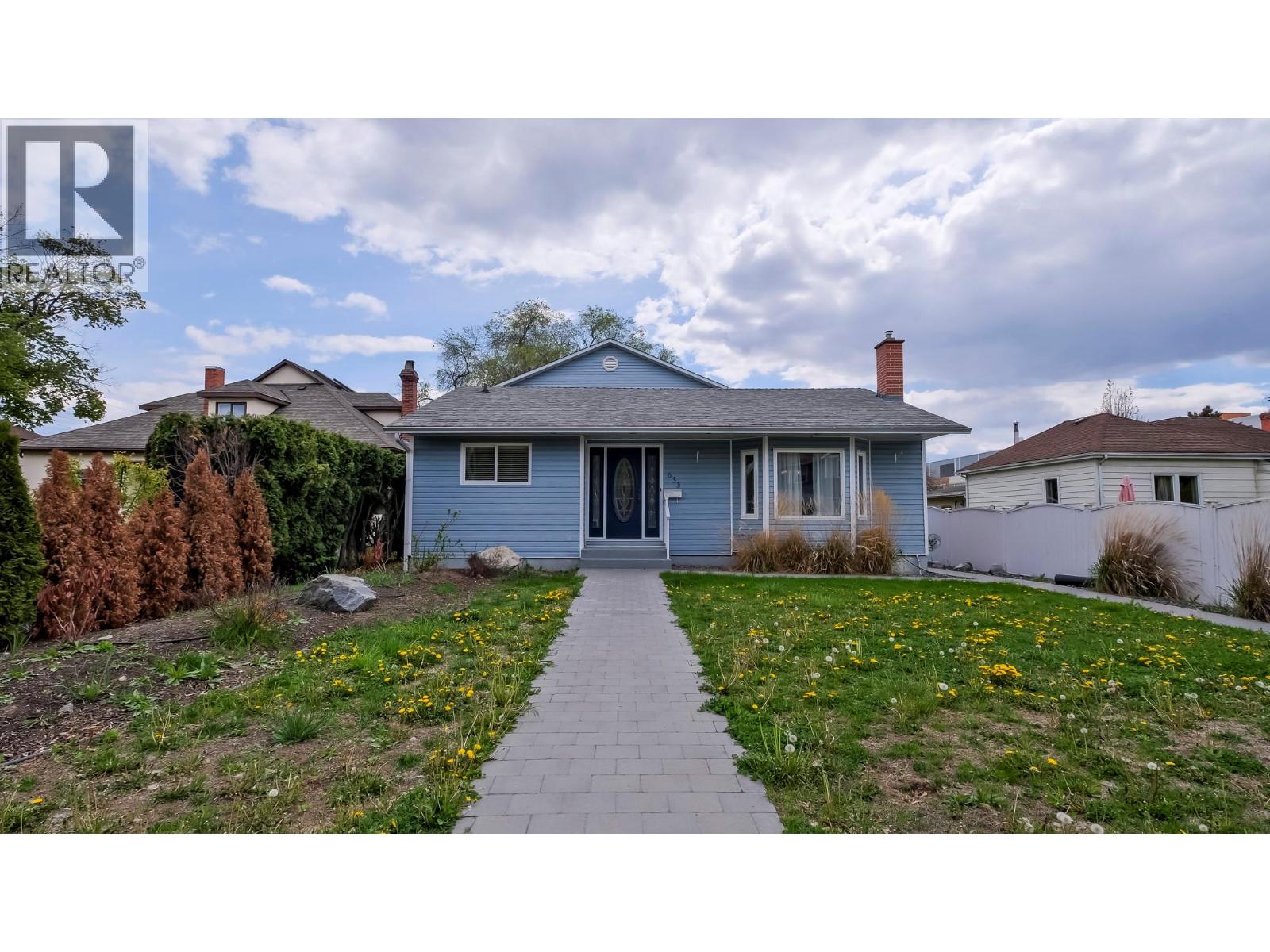  633 Glenwood Avenue, Kelowna