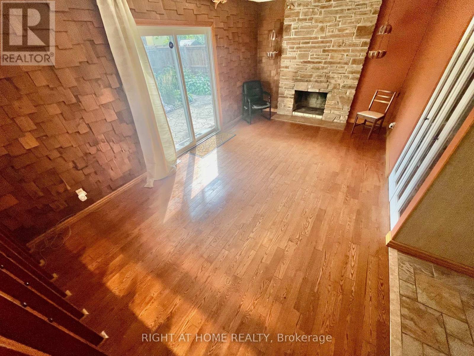 23 POMANDER ROAD - 14