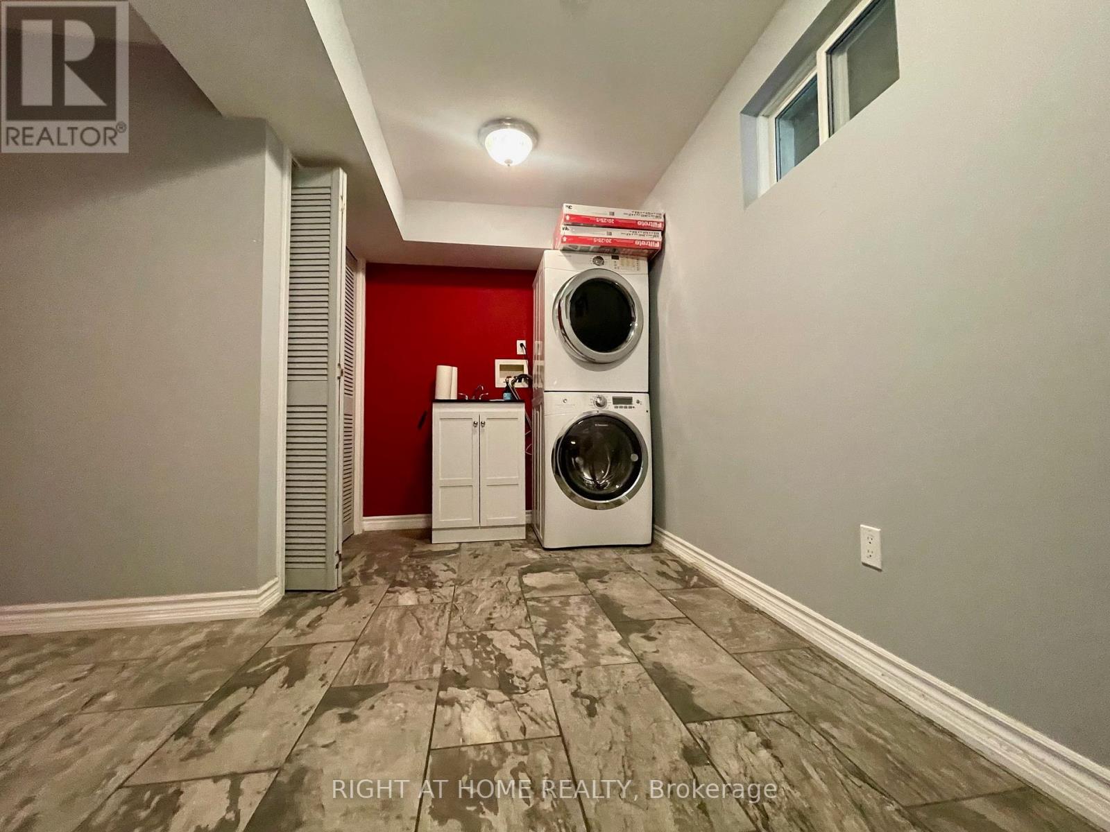 23 POMANDER ROAD - 17