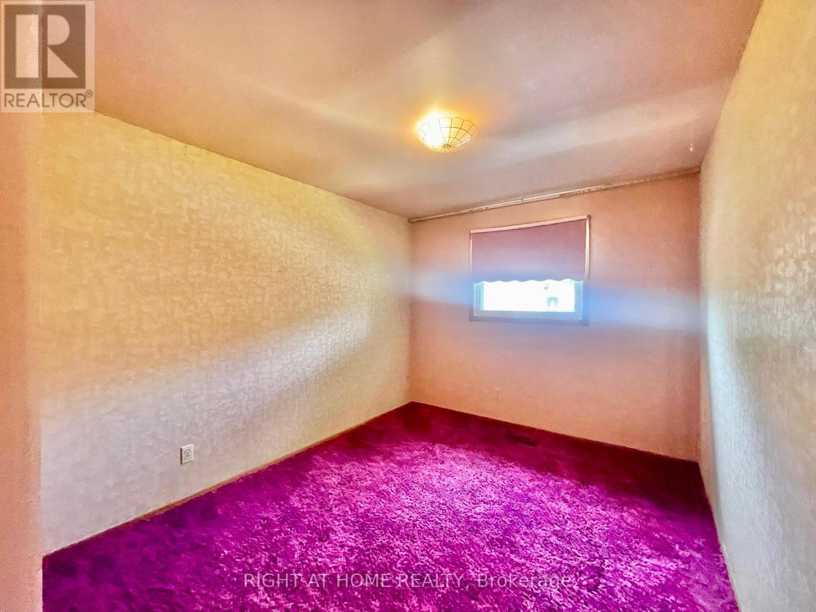 23 POMANDER ROAD - 23