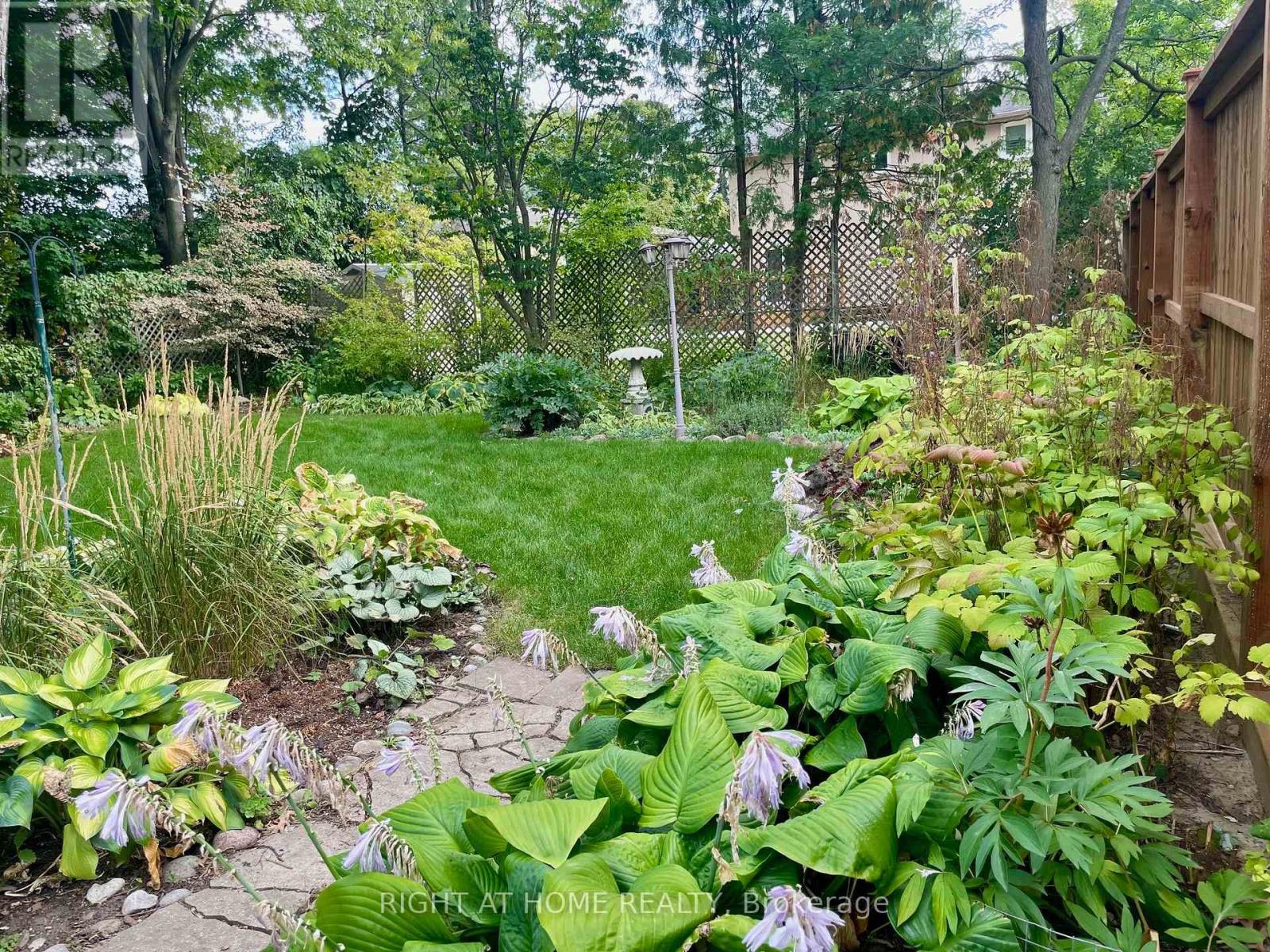 23 POMANDER ROAD - 32