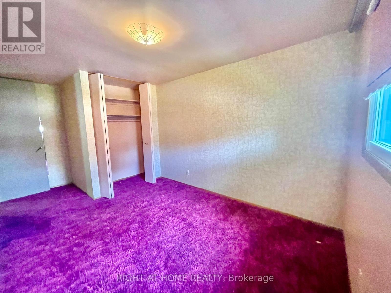 23 POMANDER ROAD - 24