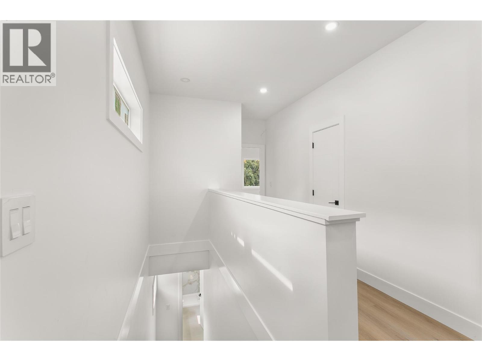  2711 Hewl Road, West Kelowna