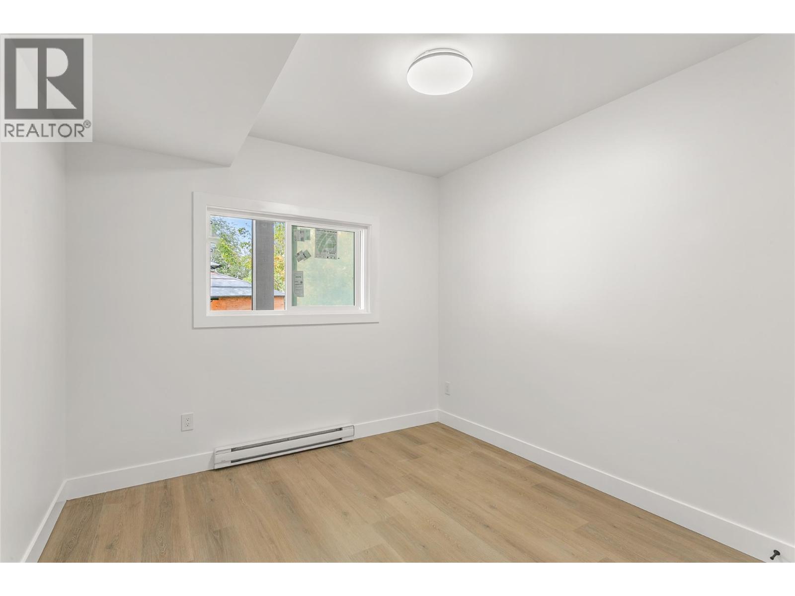  2711 Hewl Road, West Kelowna
