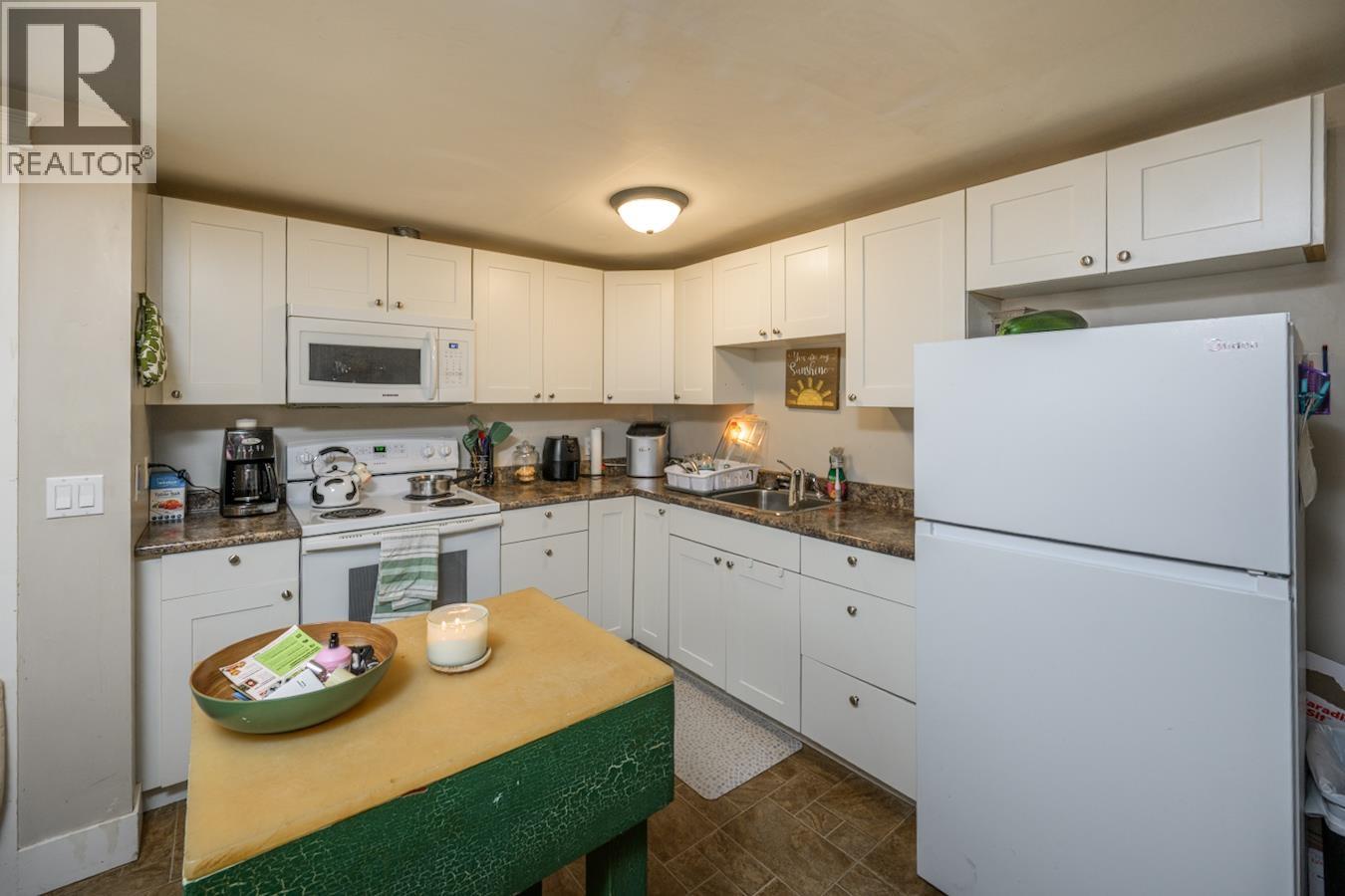 1200 1208 N CUDDIE CRESCENT, Prince George