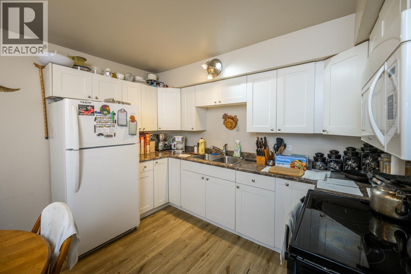 1200 1208 N CUDDIE CRESCENT, Prince George