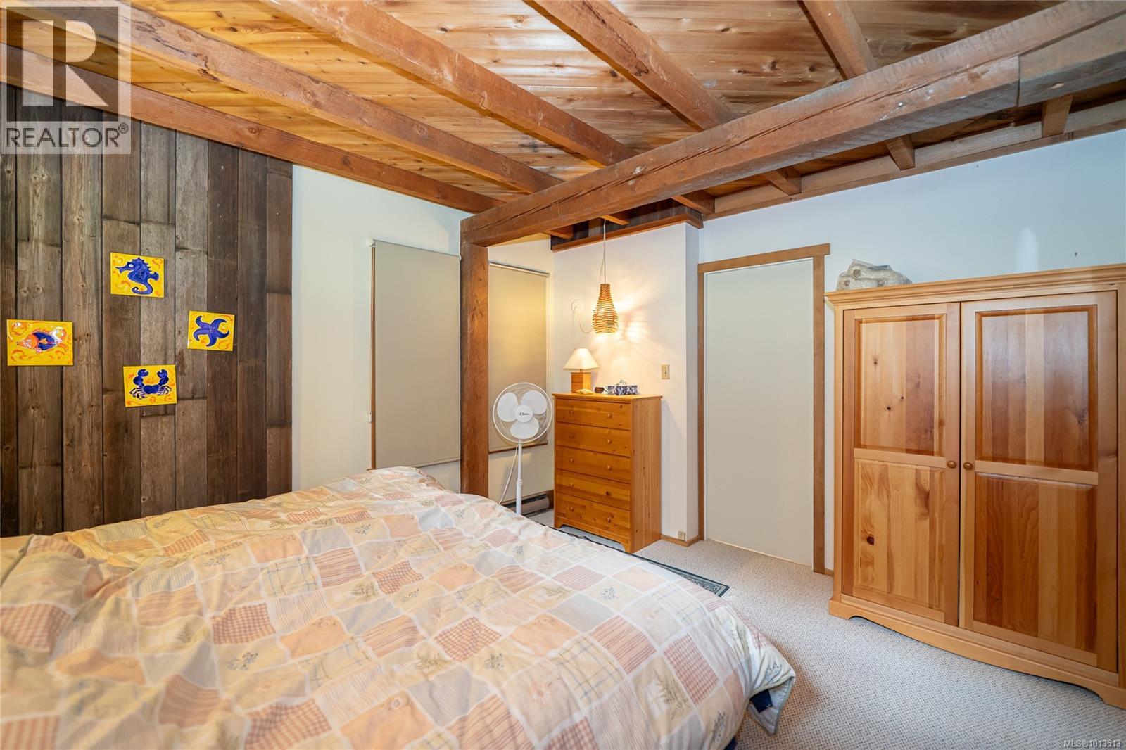 122 Ontario Pl, Salt Spring