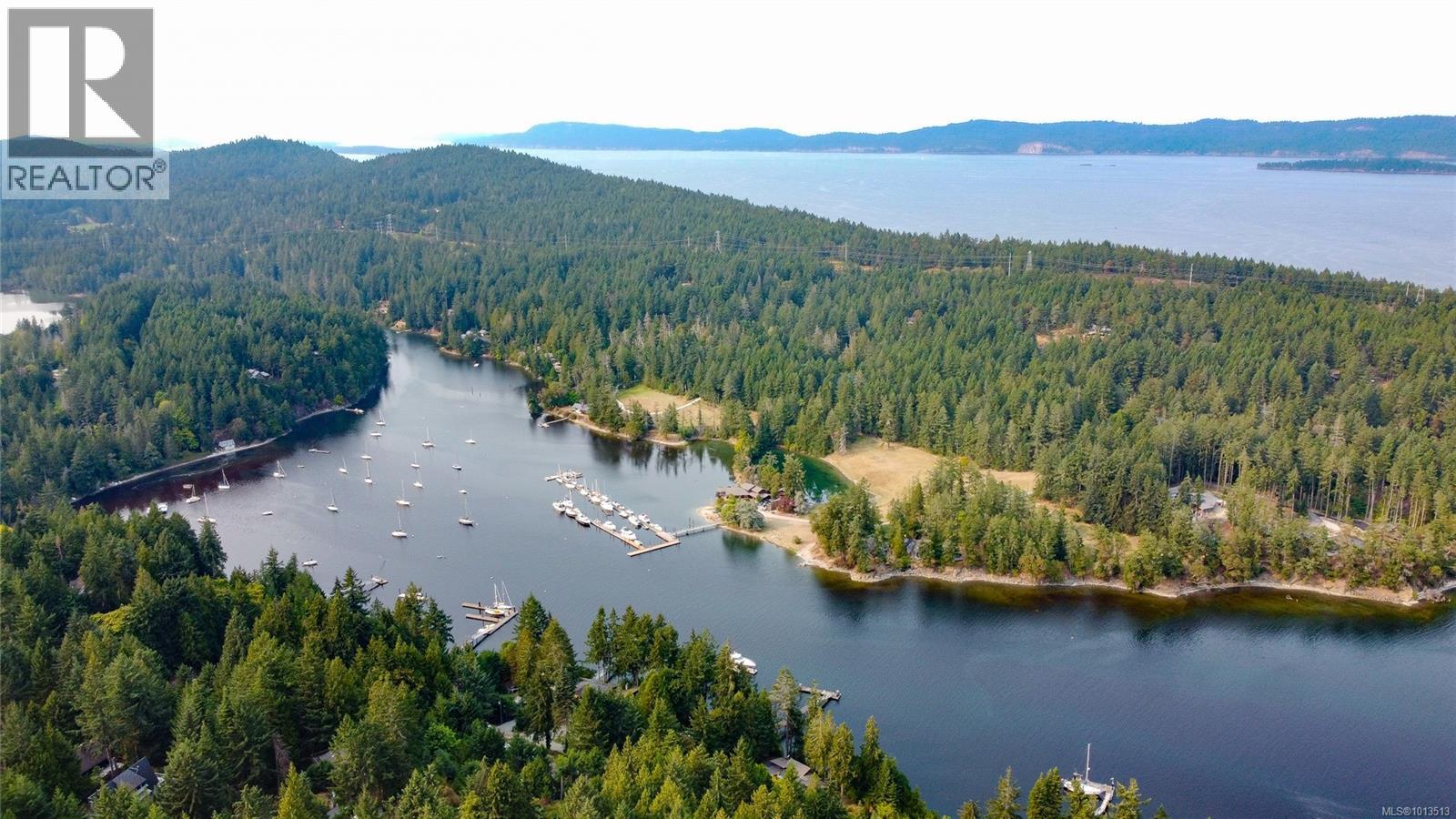 122 Ontario Pl, Salt Spring