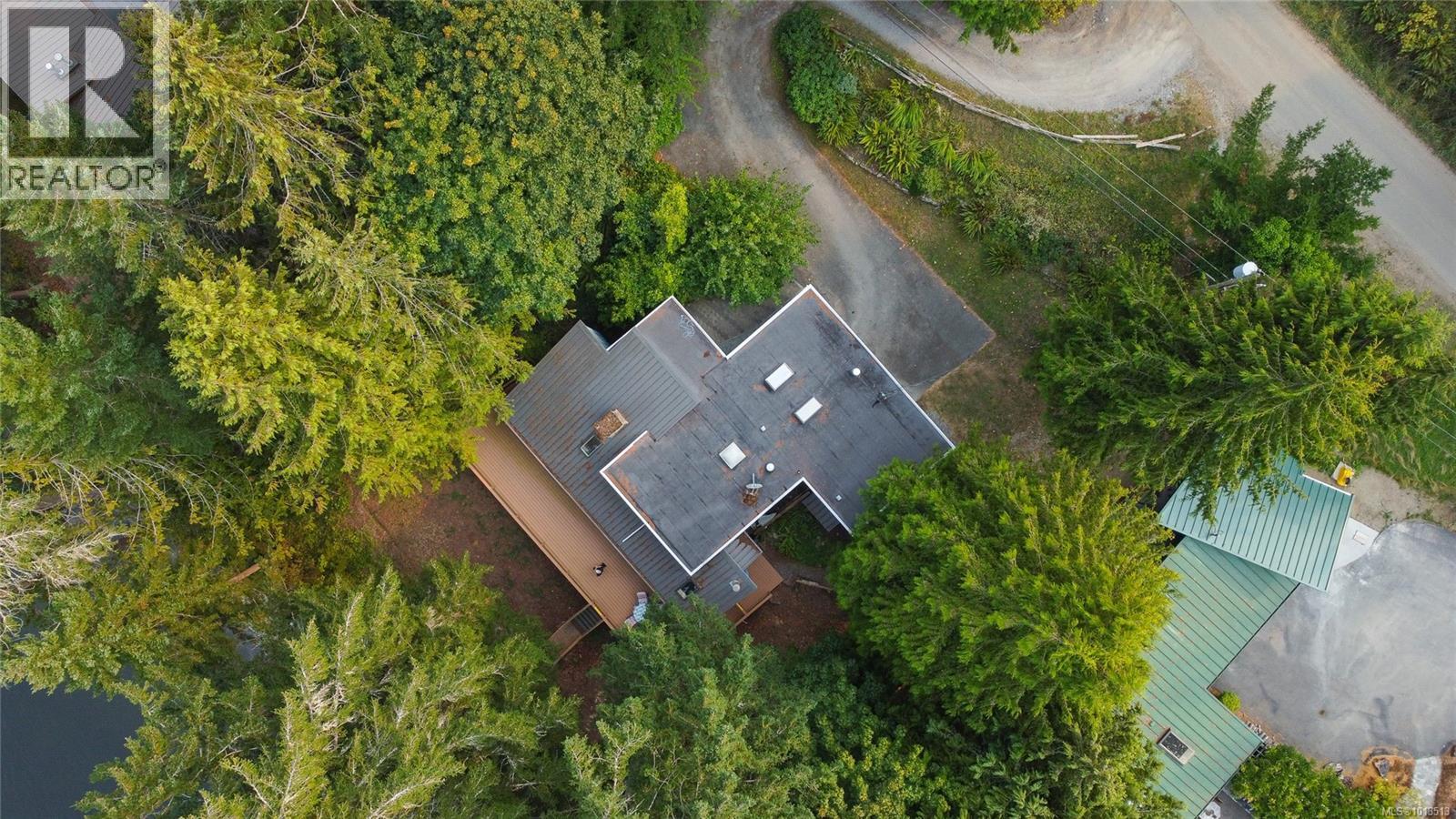 122 Ontario Pl, Salt Spring