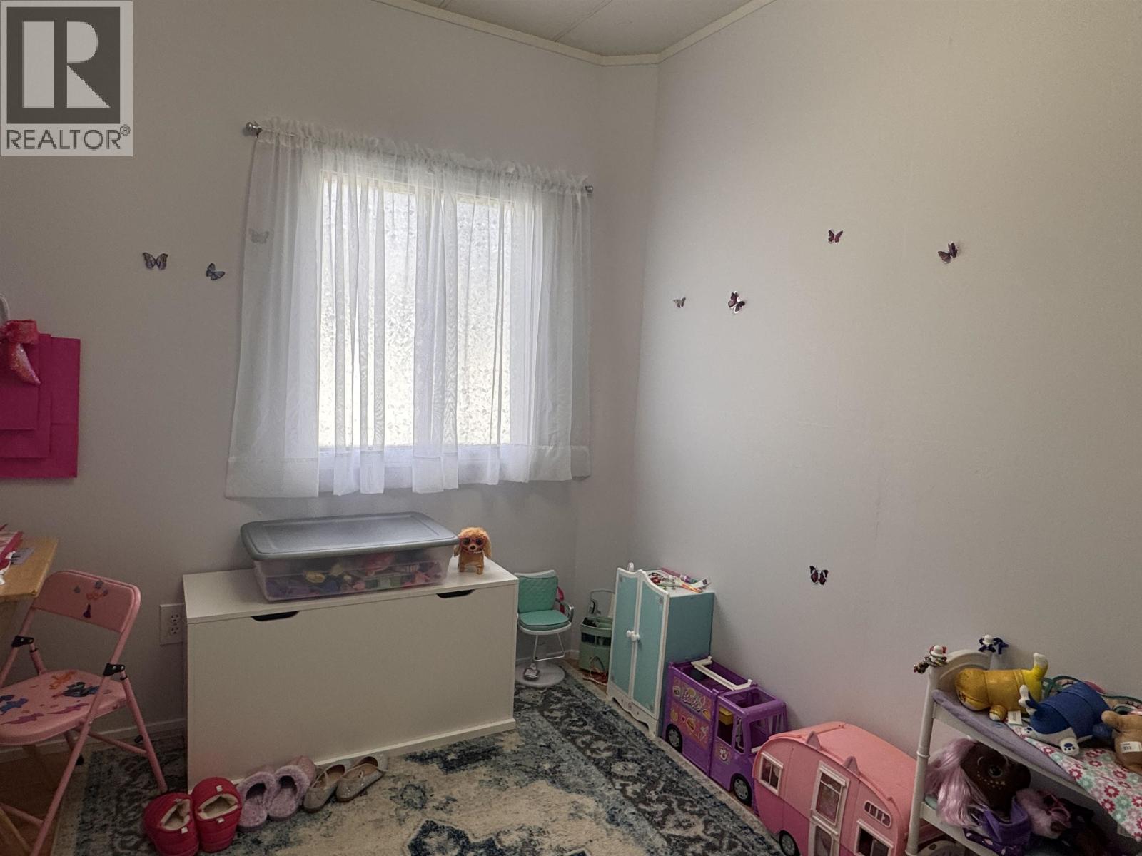 #1-3889 MULLER Avenue, Terrace