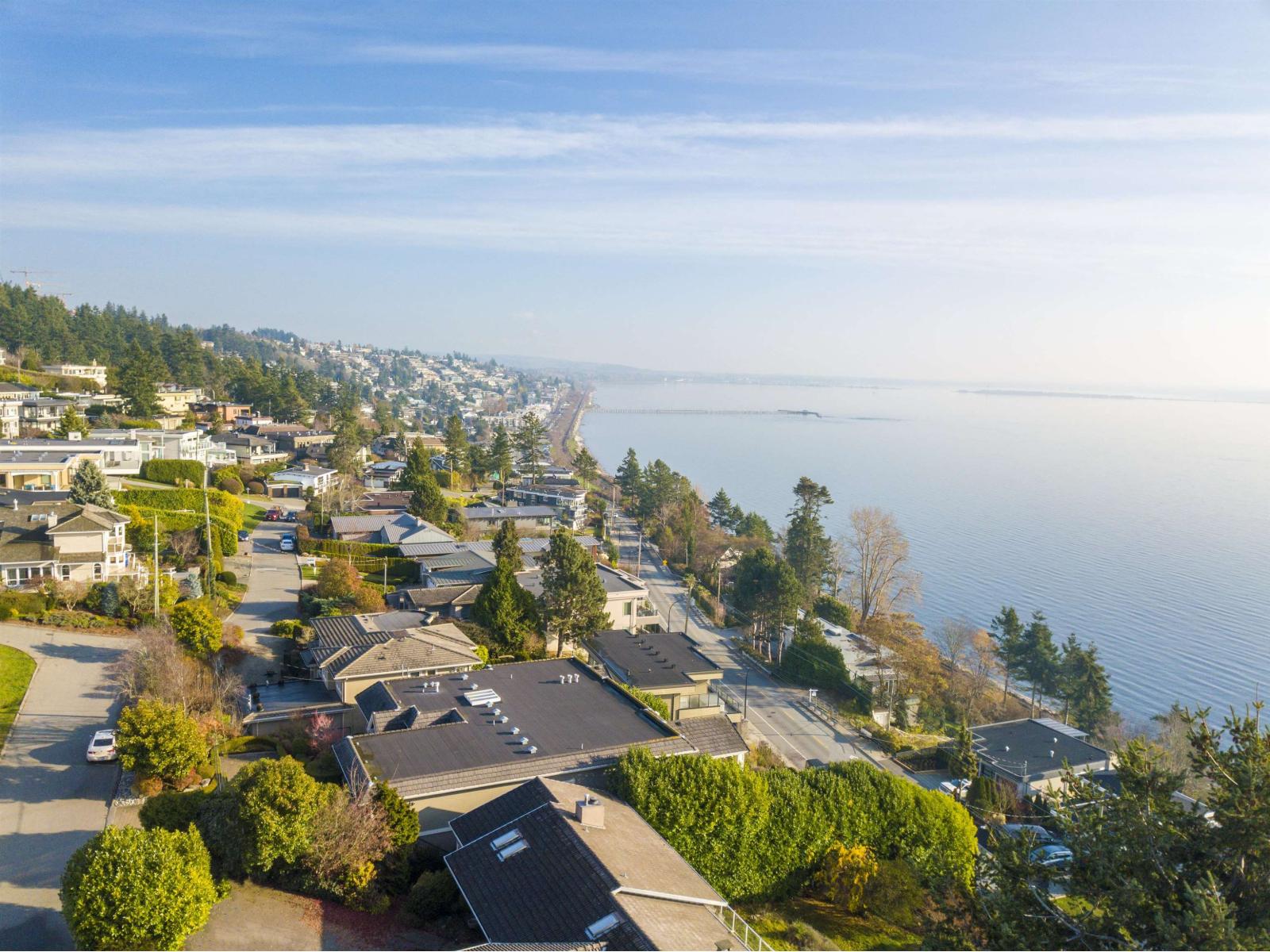 14310 SUNSET DRIVE, White Rock