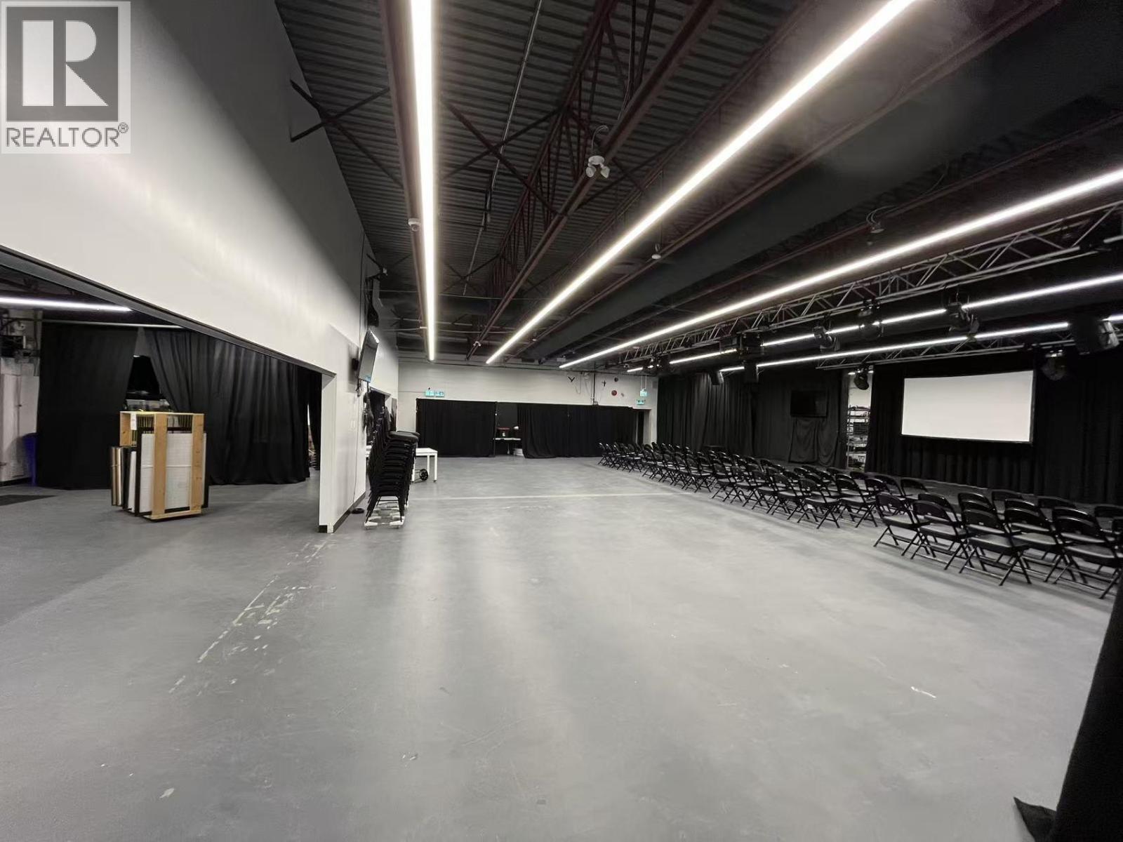 Office in Richmond - Image 3