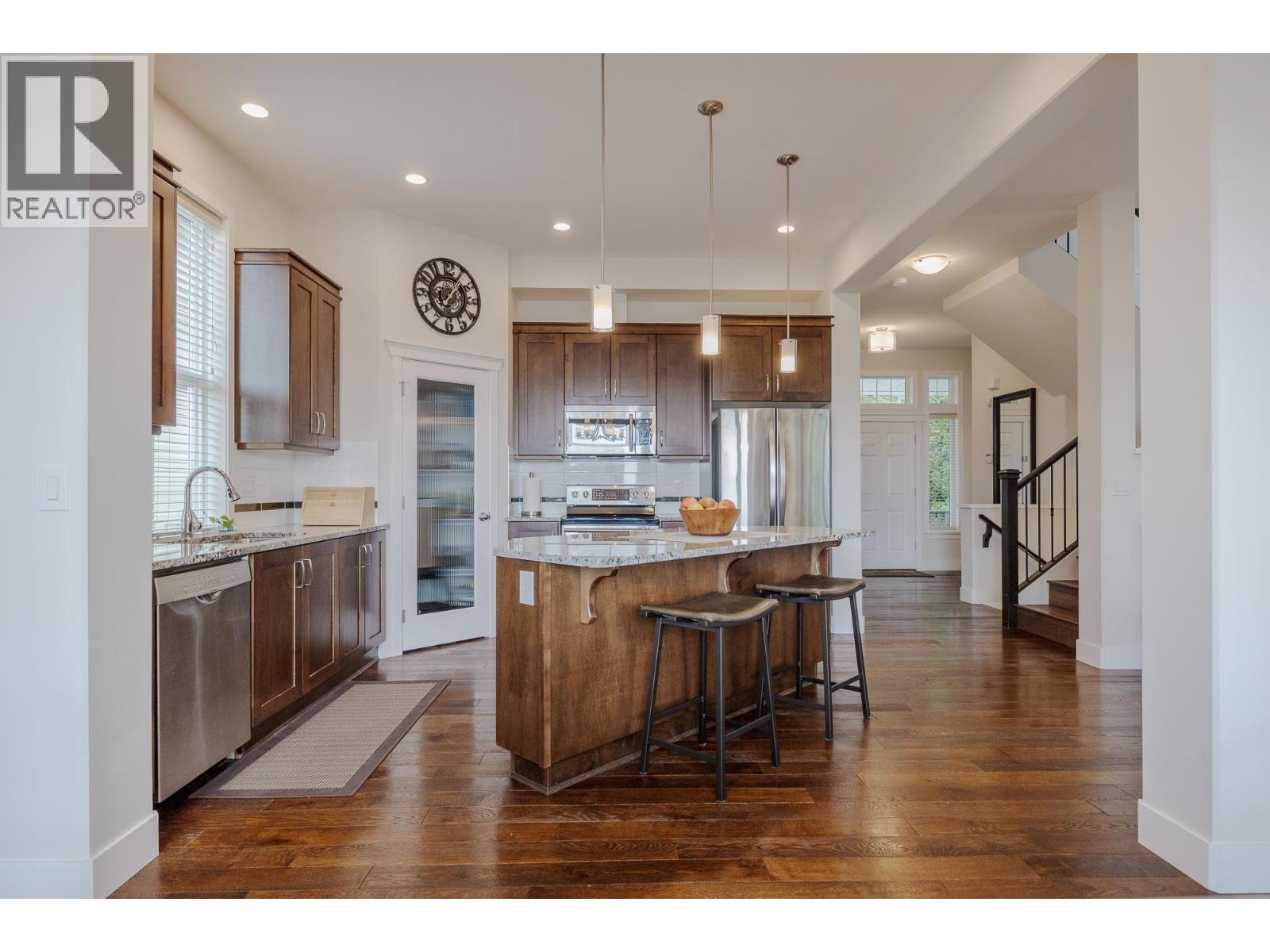 3472 GALLOWAY AVENUE, Coquitlam