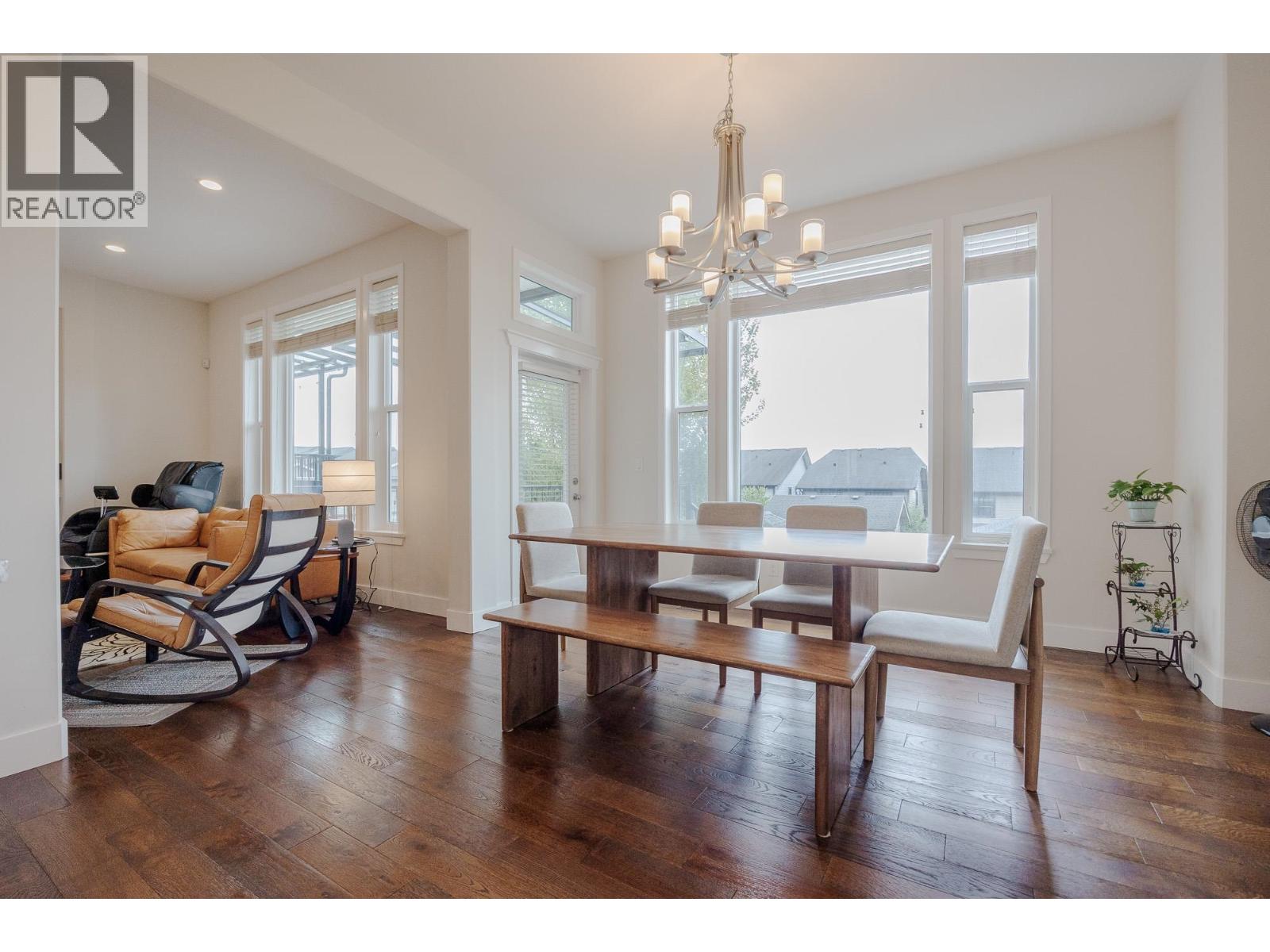 3472 GALLOWAY AVENUE, Coquitlam