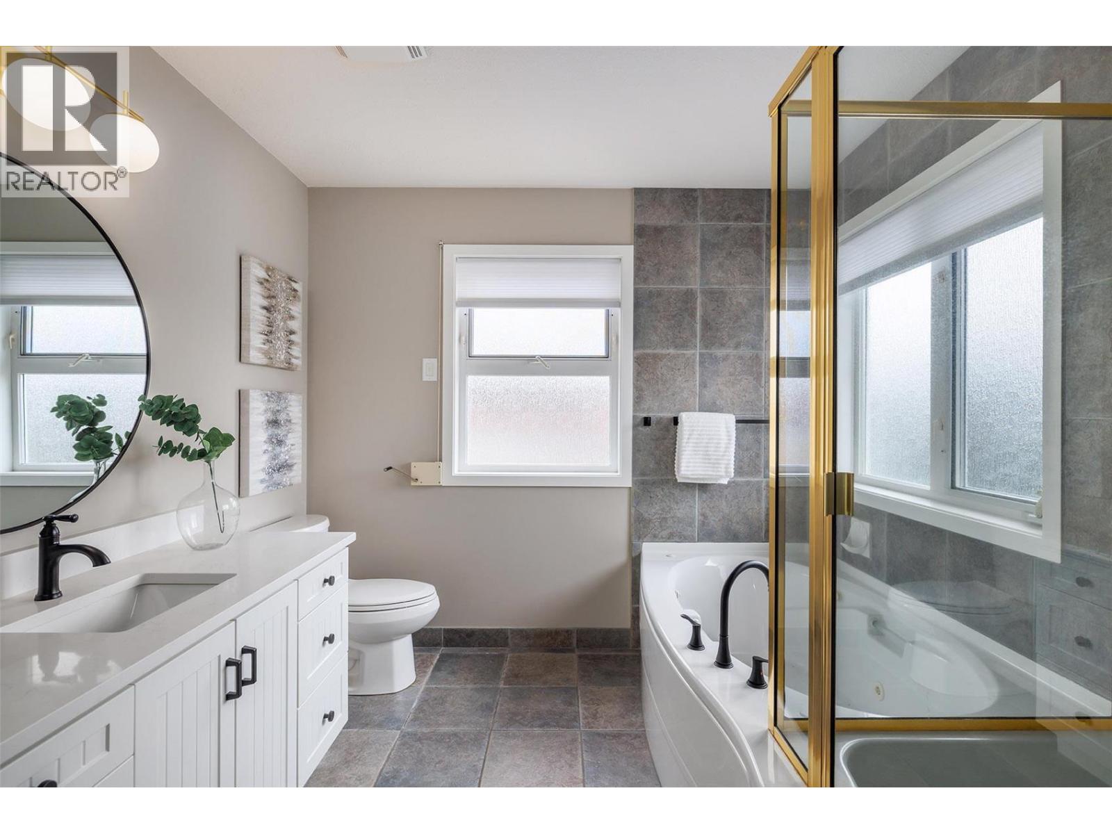  1009 Hudson Road, West Kelowna