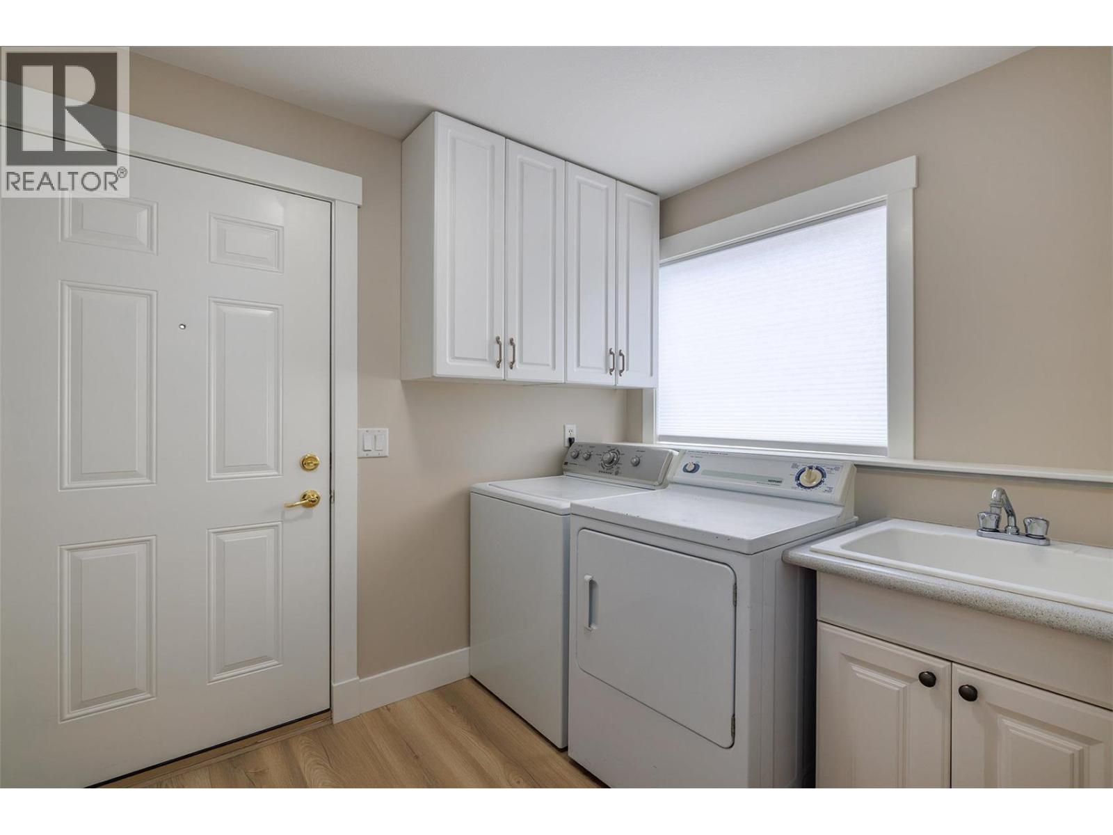  1009 Hudson Road, West Kelowna