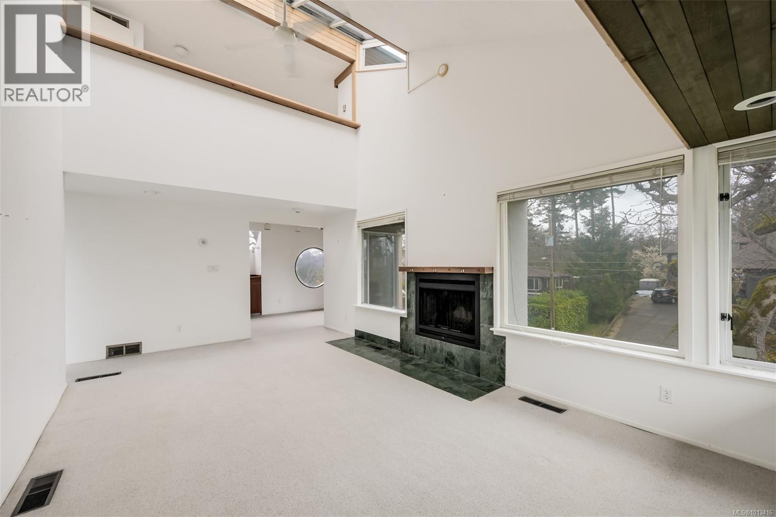 1291 Rockcrest Ave, Esquimalt
