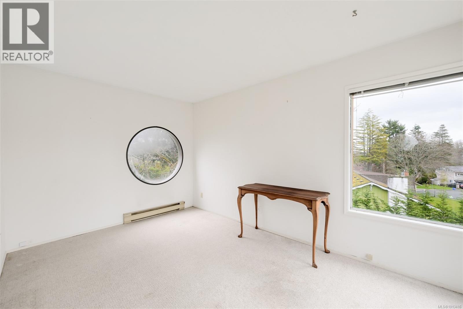 1291 Rockcrest Ave, Esquimalt
