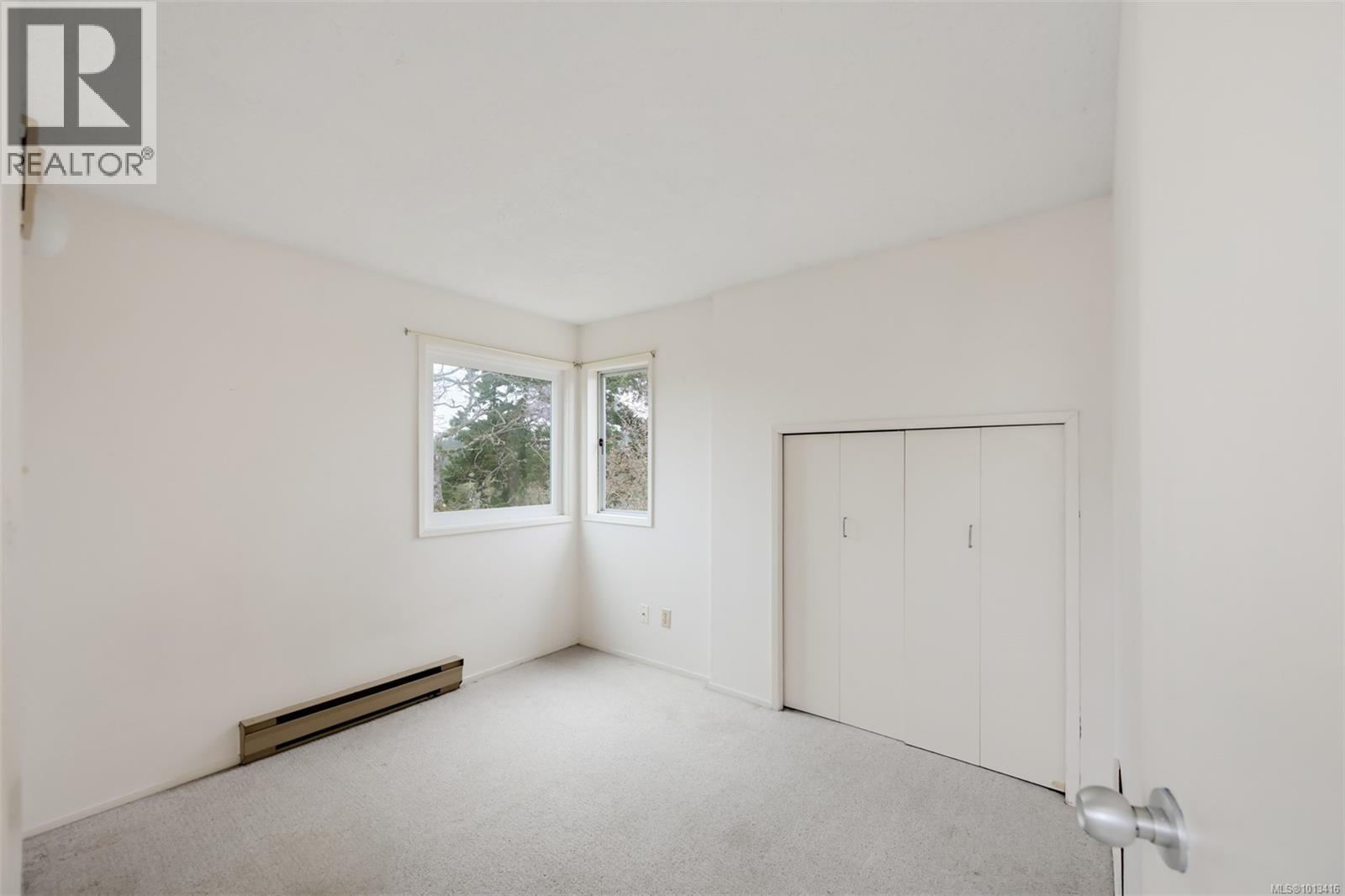 1291 Rockcrest Ave, Esquimalt