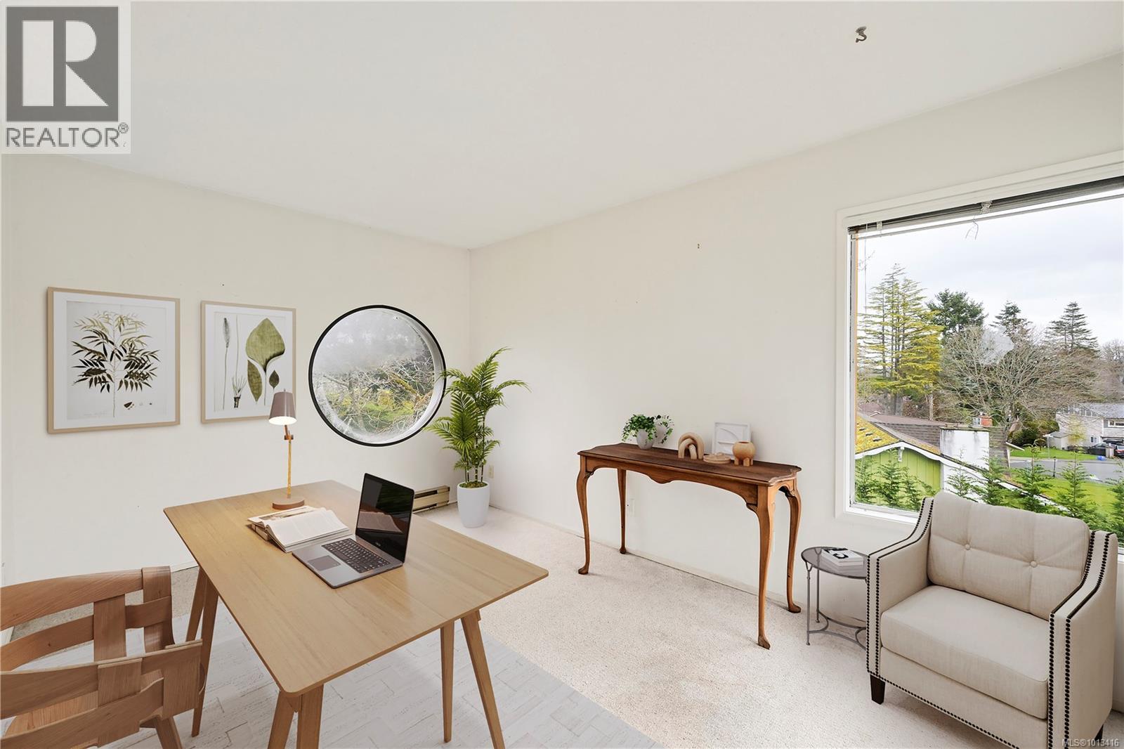 1291 Rockcrest Ave, Esquimalt