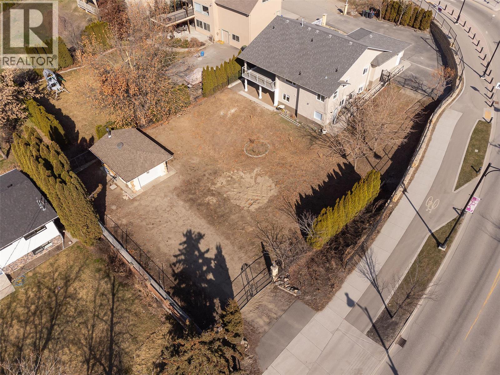 2640 Boucherie Road, West Kelowna