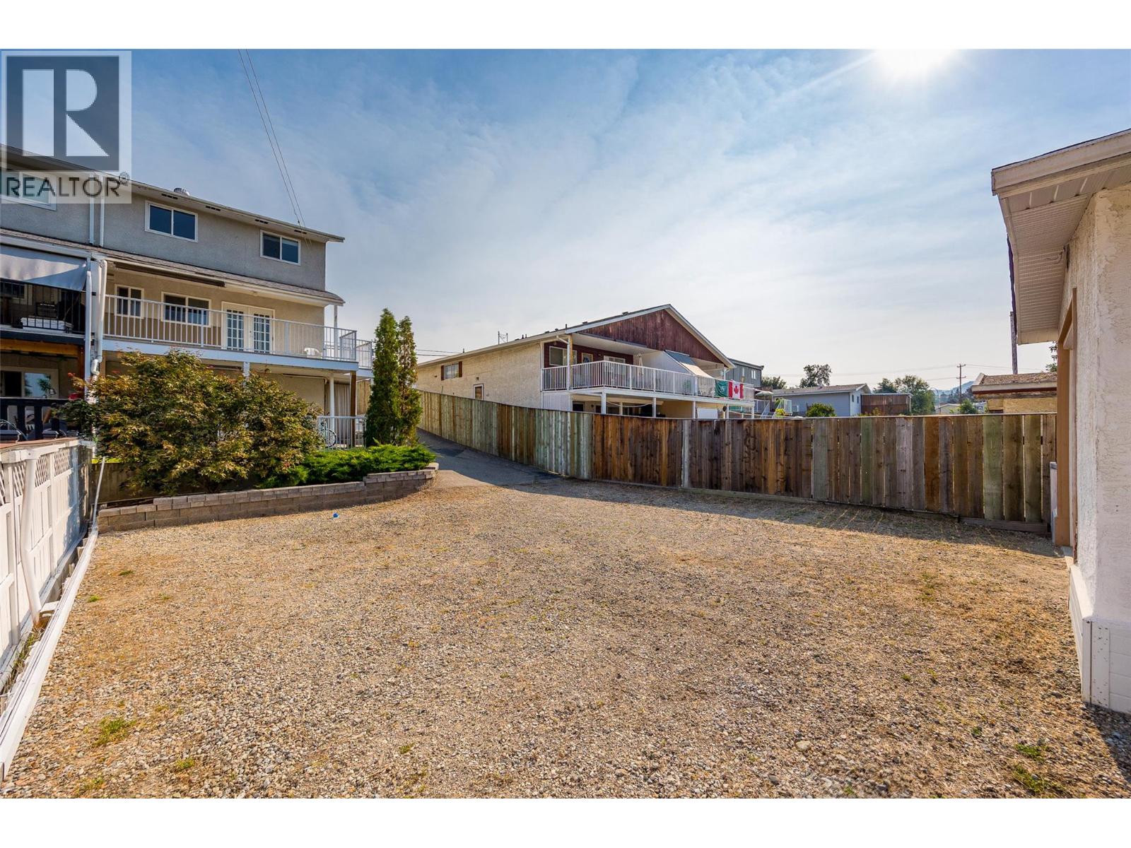  685 Hollydell Road, Kelowna